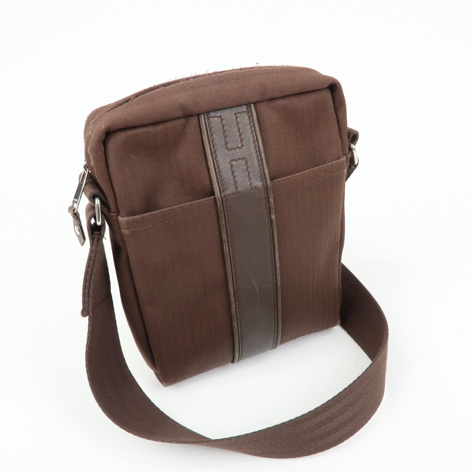 HERMES Toile Chevron Pochette Bandouliere PM Shoulder Bag Brown