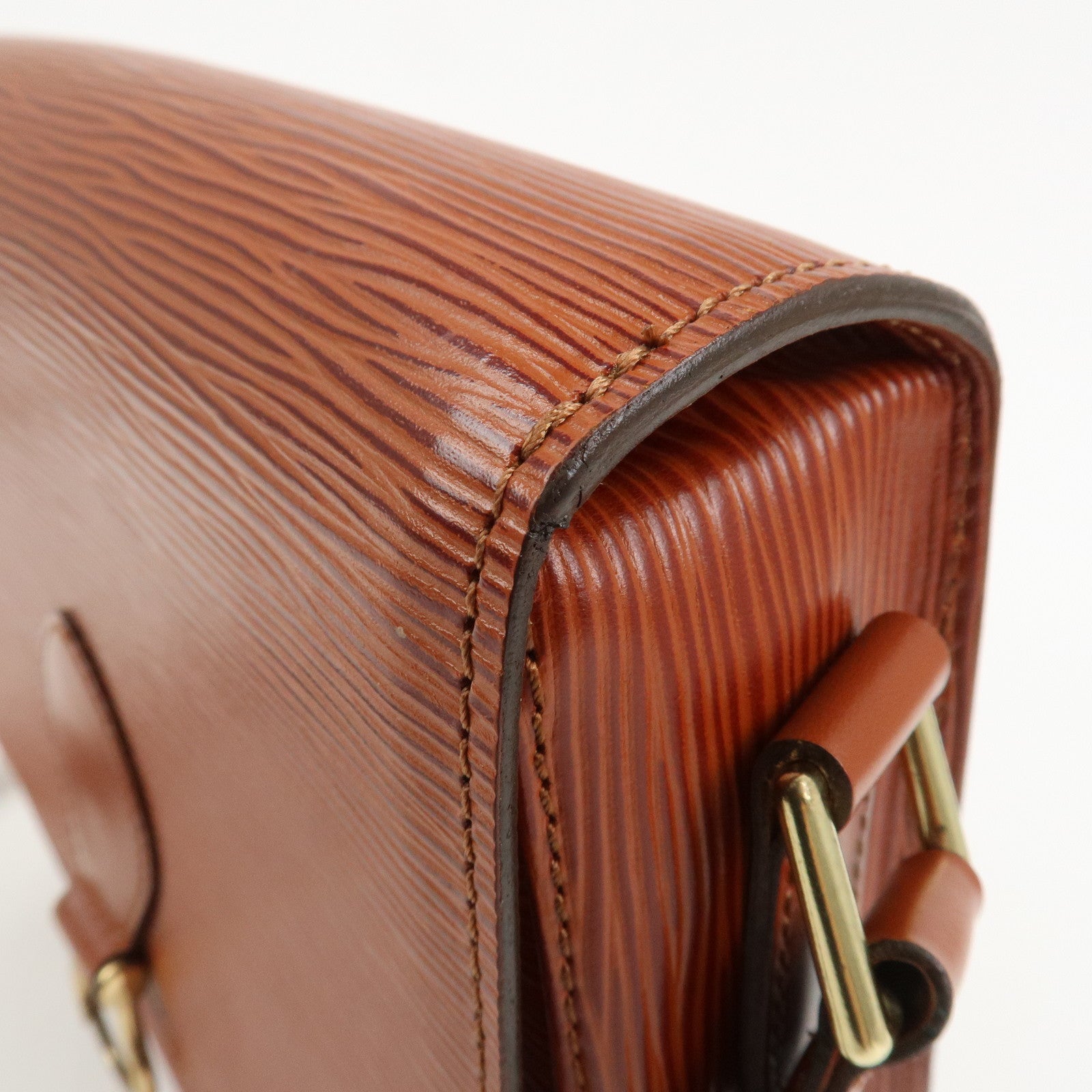 Louis Vuitton Epi Saint Cloud Shoulder Bag Kenya Brown M52193