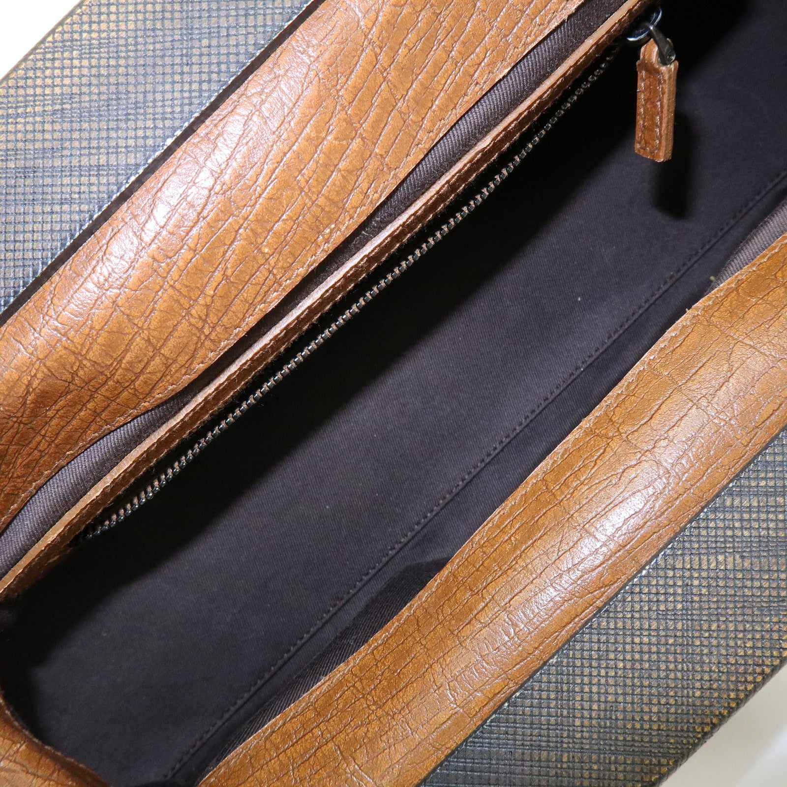 GUCCI GG Monogram Canvas Wood Handle Hand Bag Brown 112683