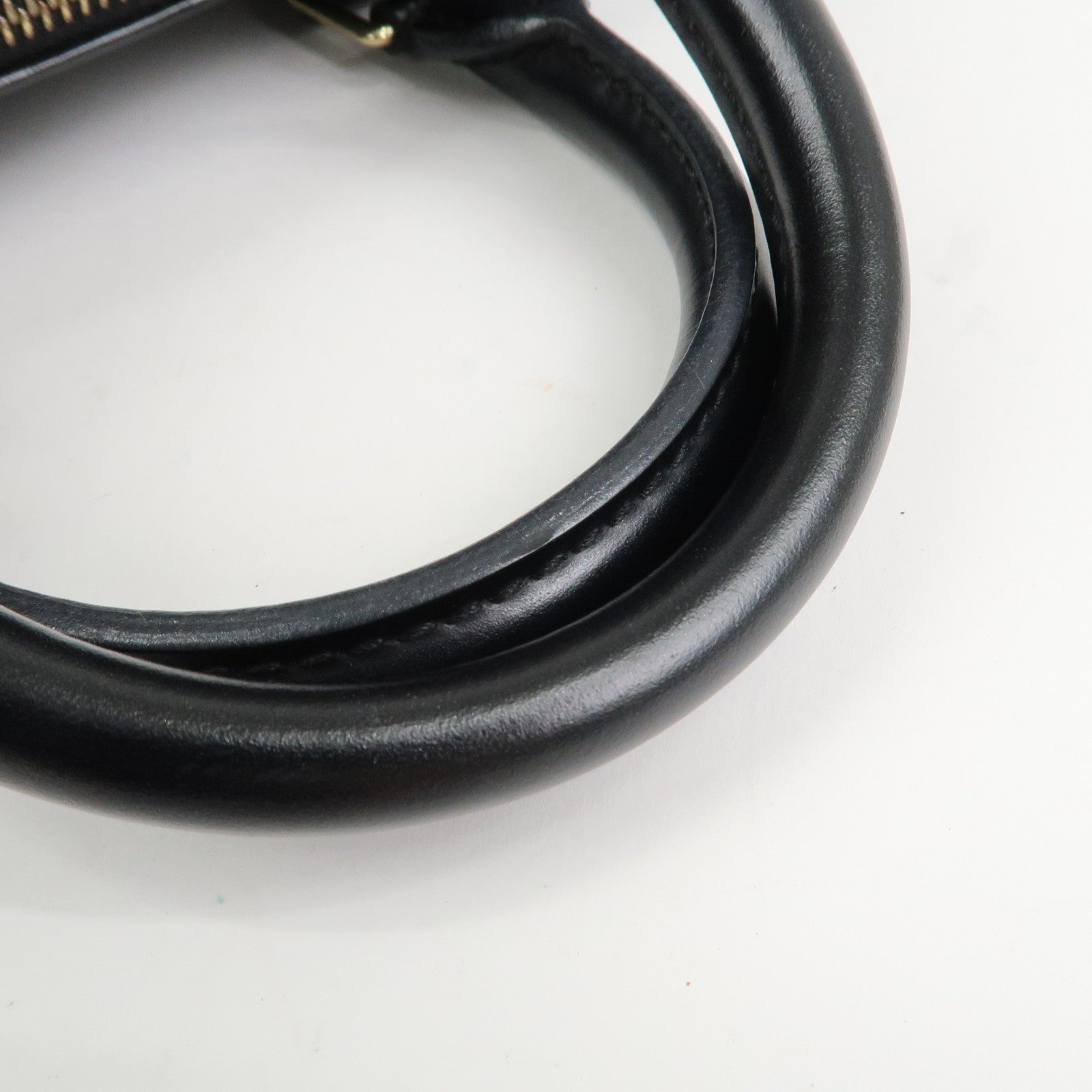 Louis Vuitton Epi Leather Speedy 25 Hand Bag Boston Bag Noir M59032