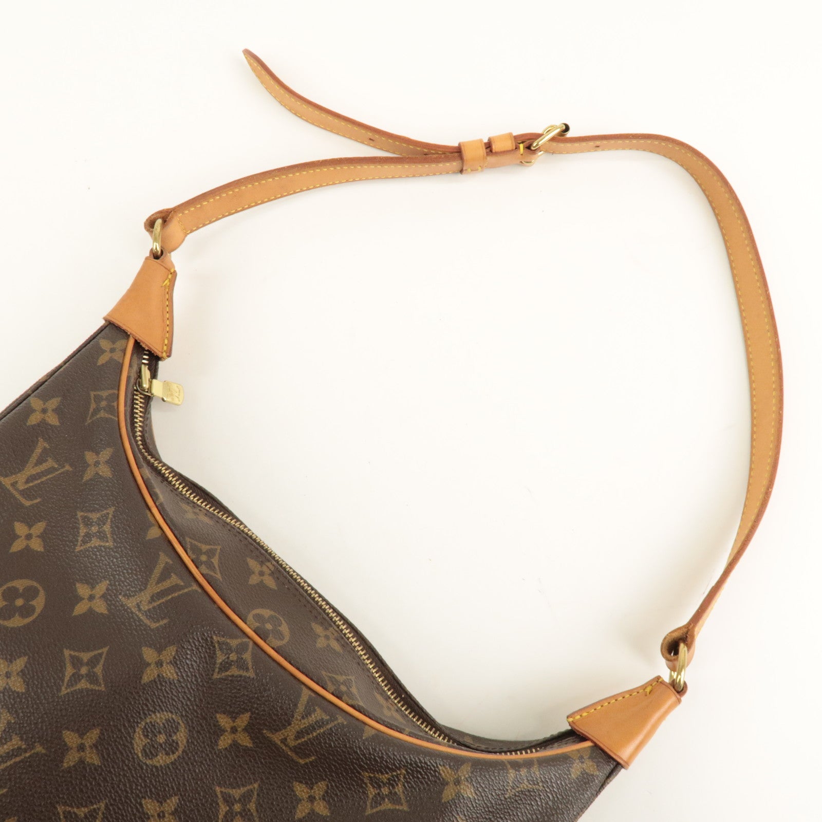 Louis Vuitton Monogram Boulogne 30 Shoulder Bag M51265