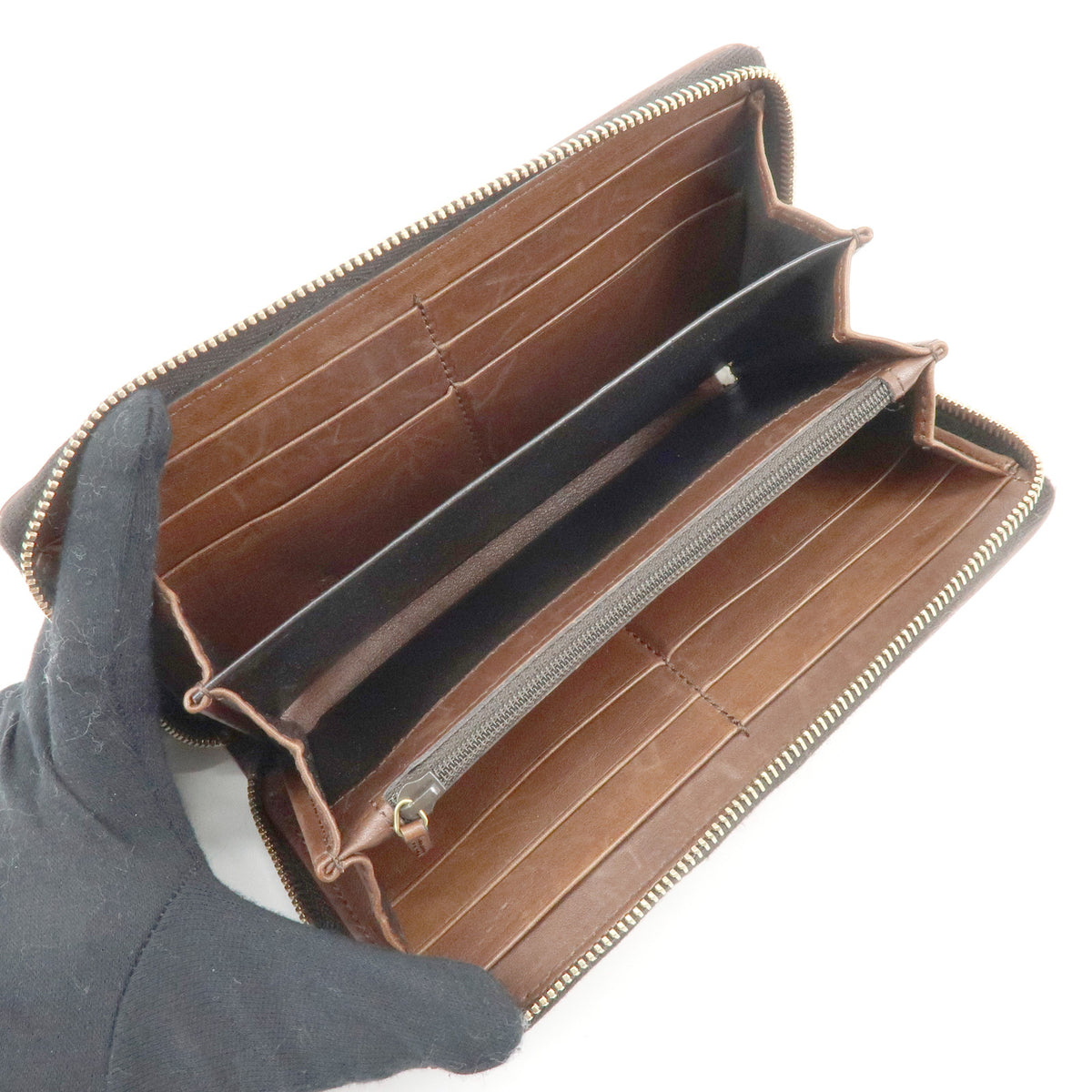 GUCCI Leather Round Zippy Long Wallet Studs Brown Gold 264733