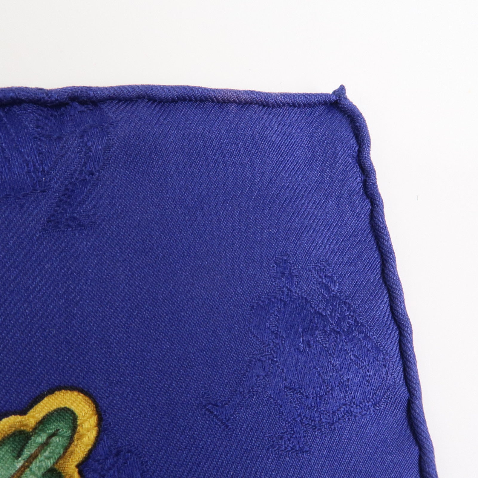 HERMES Carre 90 Silk 100% Scarf Joies d’Hiver Blue White Gold