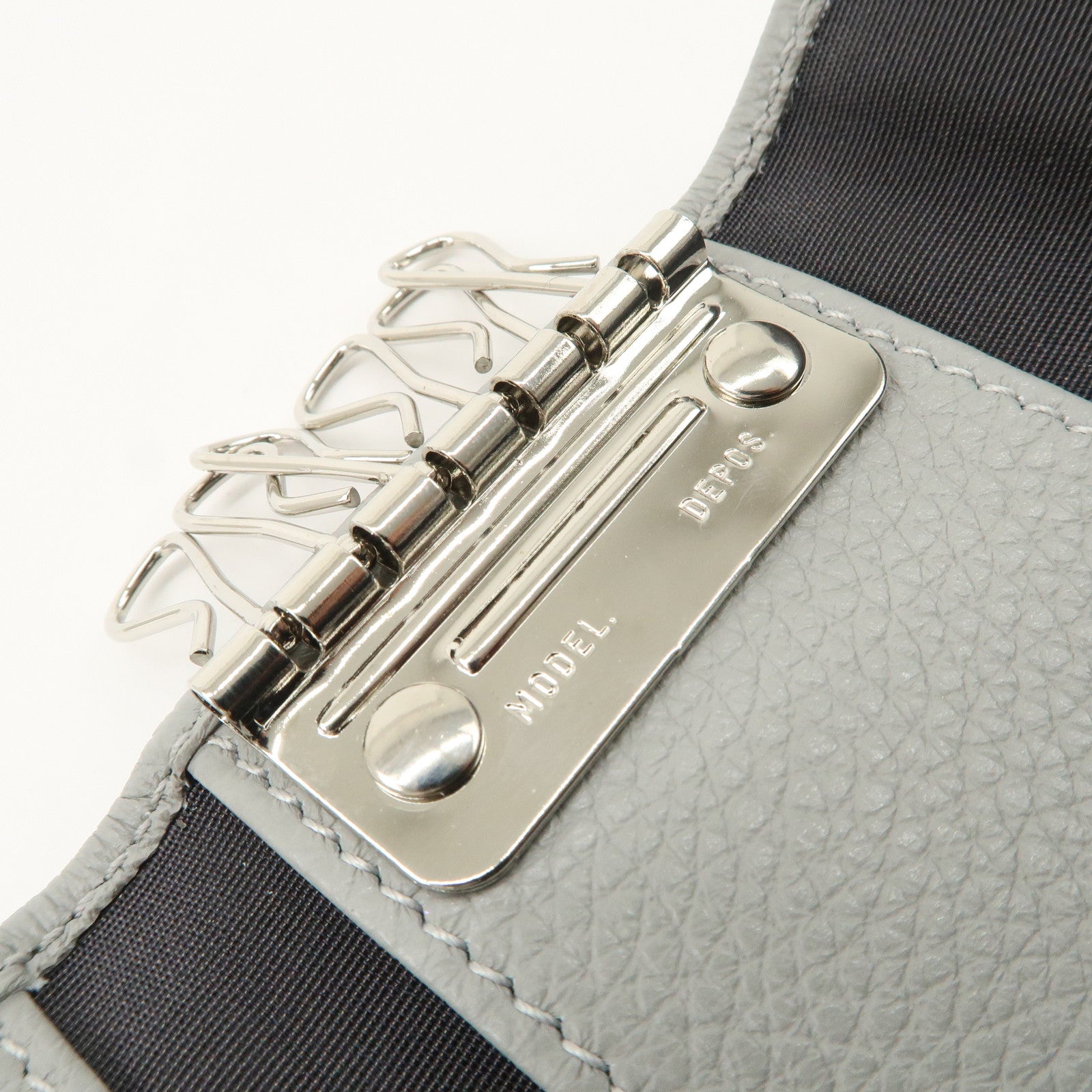 JIMMY CHOO Neptune Leather Studs Key Case Gray Silver Gold 101953 Used