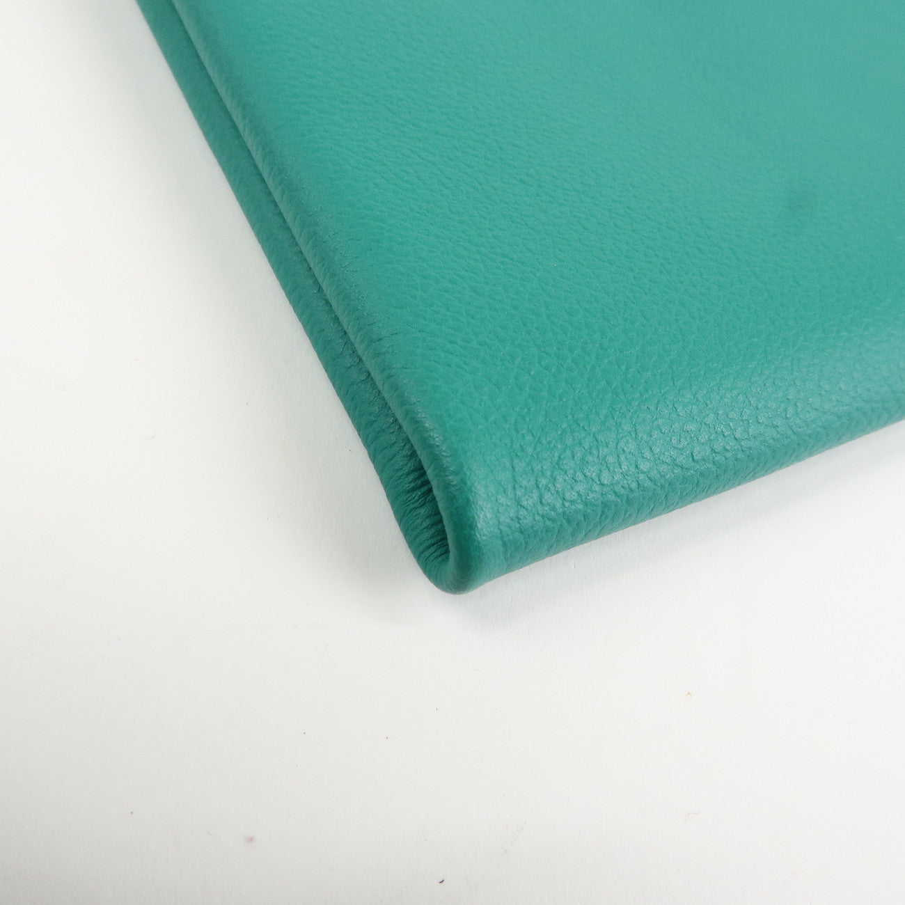 HERMES Atout GM Leather Pouch Emerald Green Used