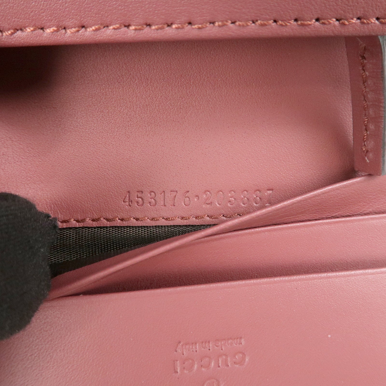 GUCCI GG Brooms GG Supreme Compact Wallet Beige Pink 453176