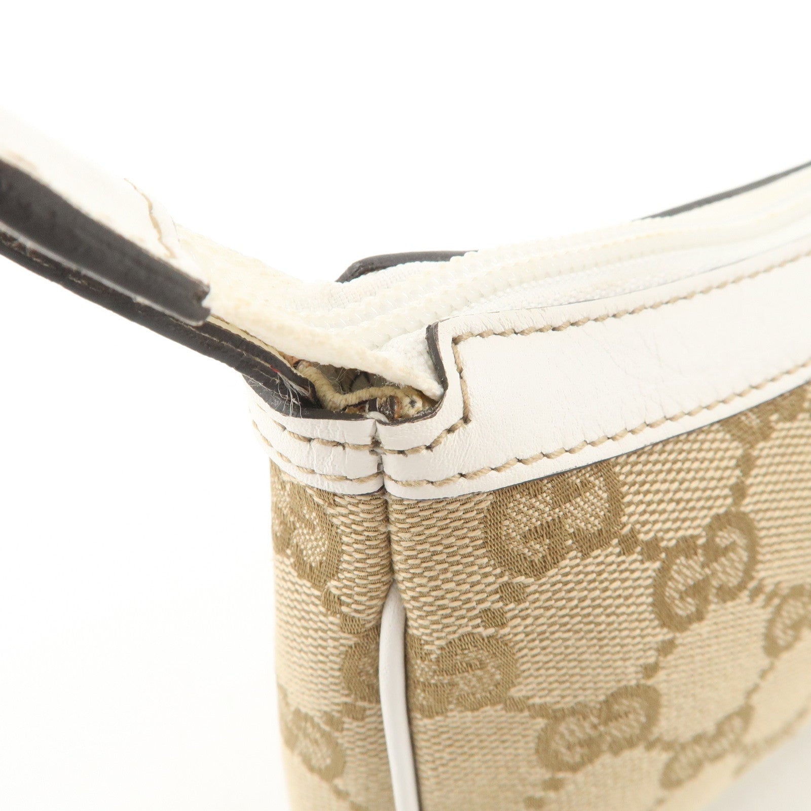 GUCCI GG Canvas Leather Hand Bag Accessory Pouch Beige Ivory 154432 Used