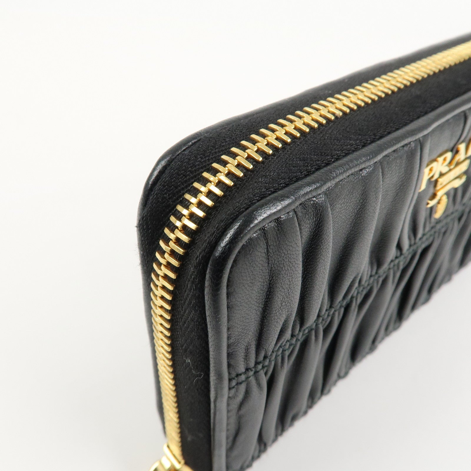 PRADA Nappa Leather Round Zippy Compact Wallet Black 1ML157 Used