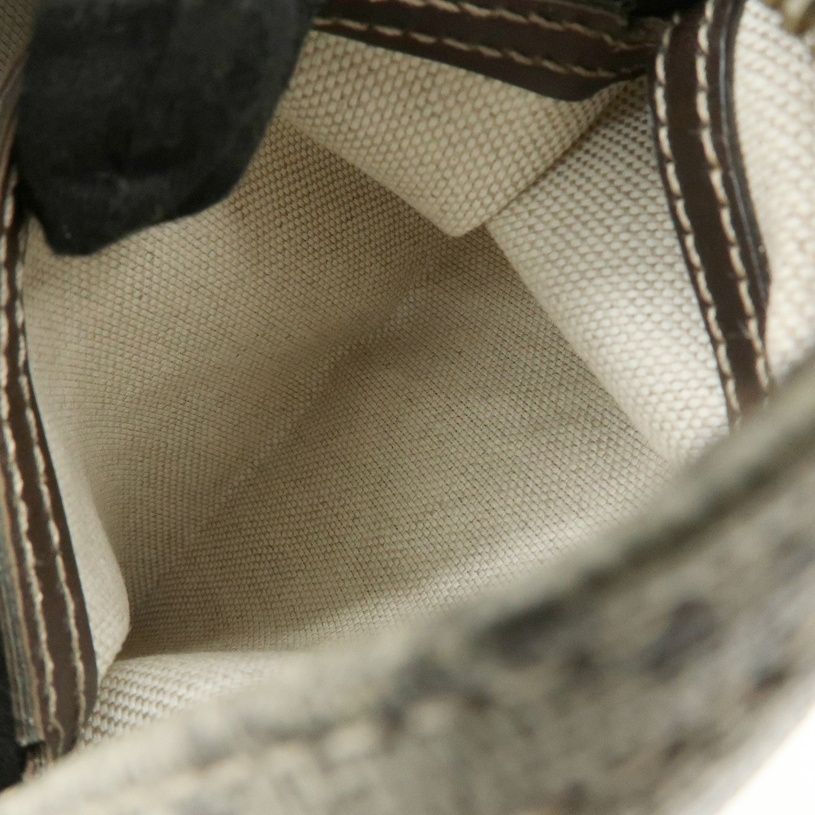 GUCCI GG Supreme Leather Shoulder Crossbody Bag Beige Brown 233268