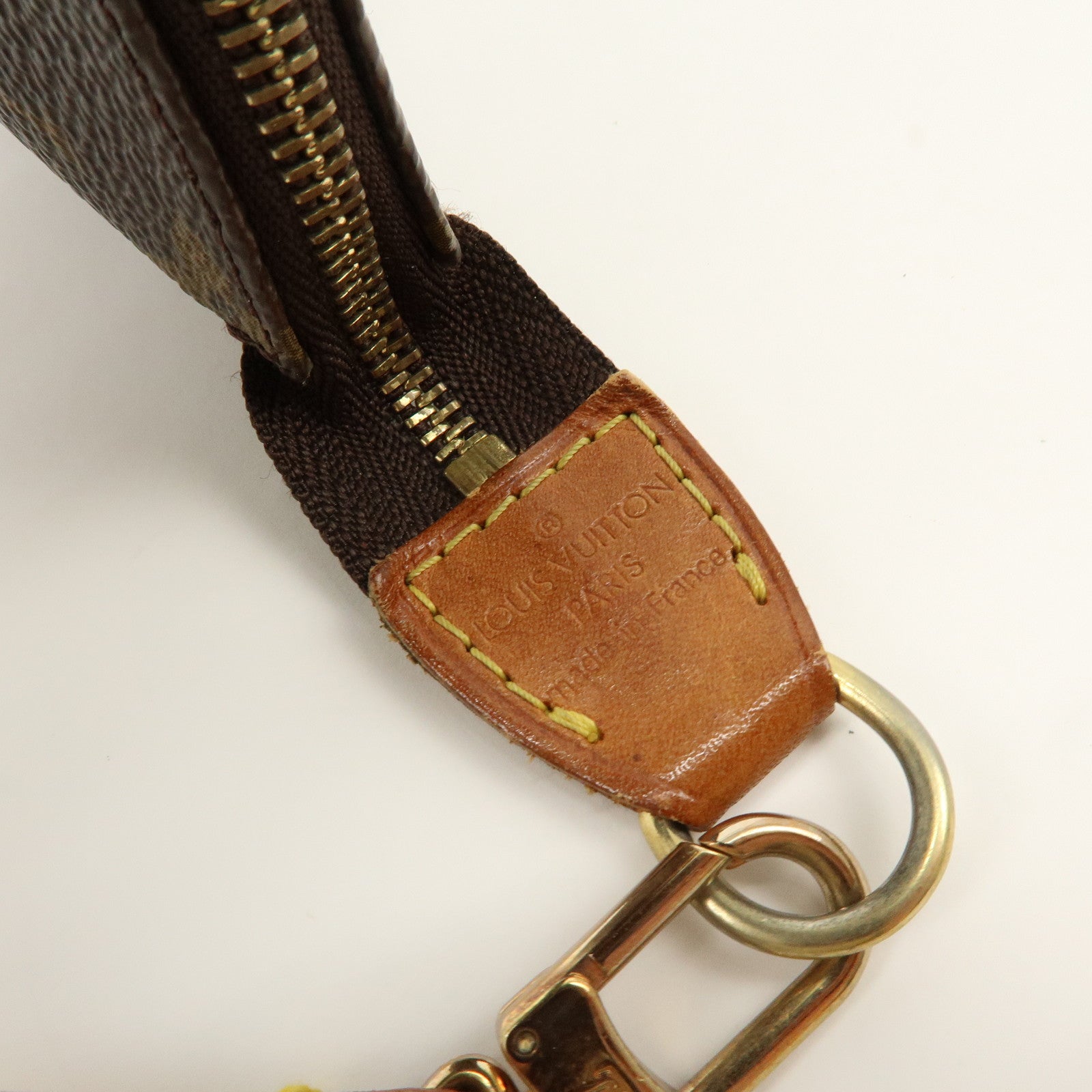 Louis Vuitton Monogram Pochette Accessoires Pouch Hand Bag M51980