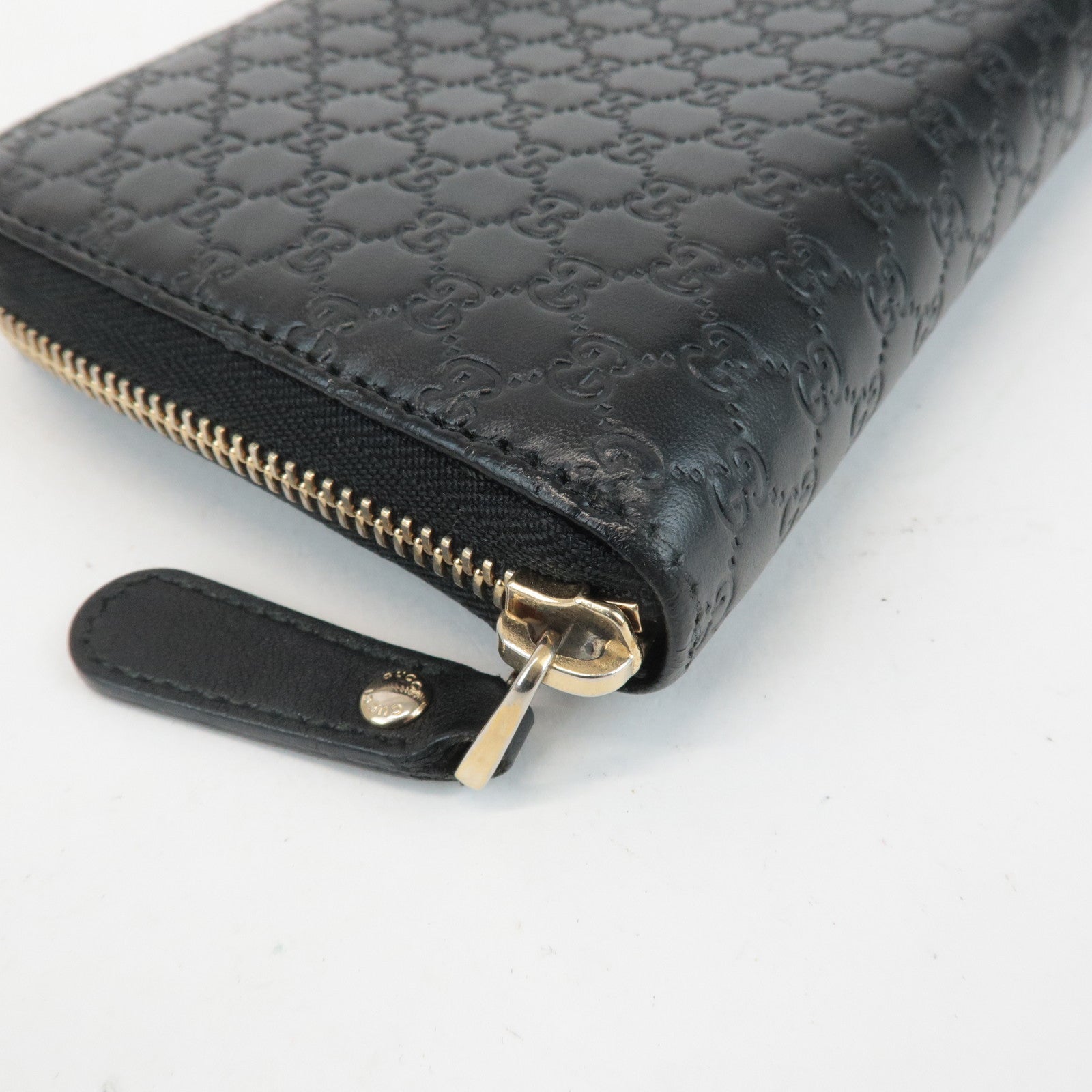 GUCCI Micro Guccissima Leather Zip Around Long Wallet Black 449391 Used