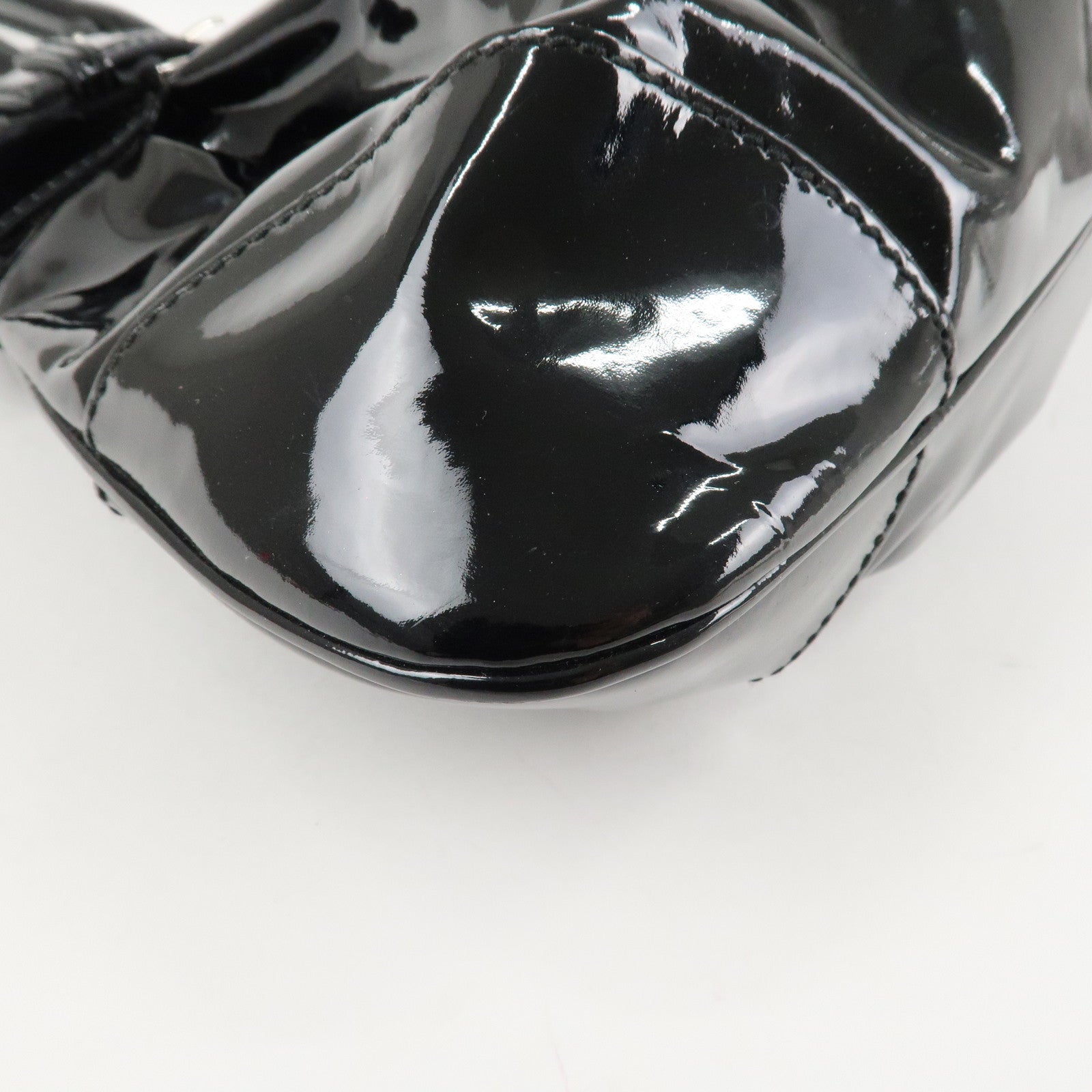 Ferragamo Gancini Patent Leather Shoulder Bag Black Silver HDW Used