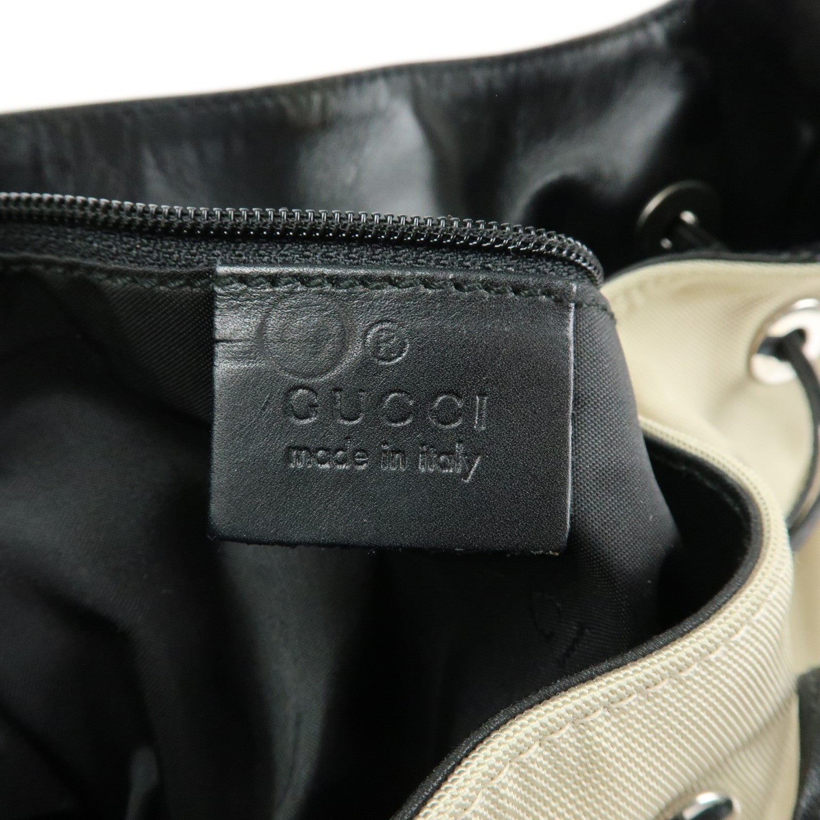 GUCCI Nylon Leather Drawstring Shoulder Bag Beige Black 001.4034