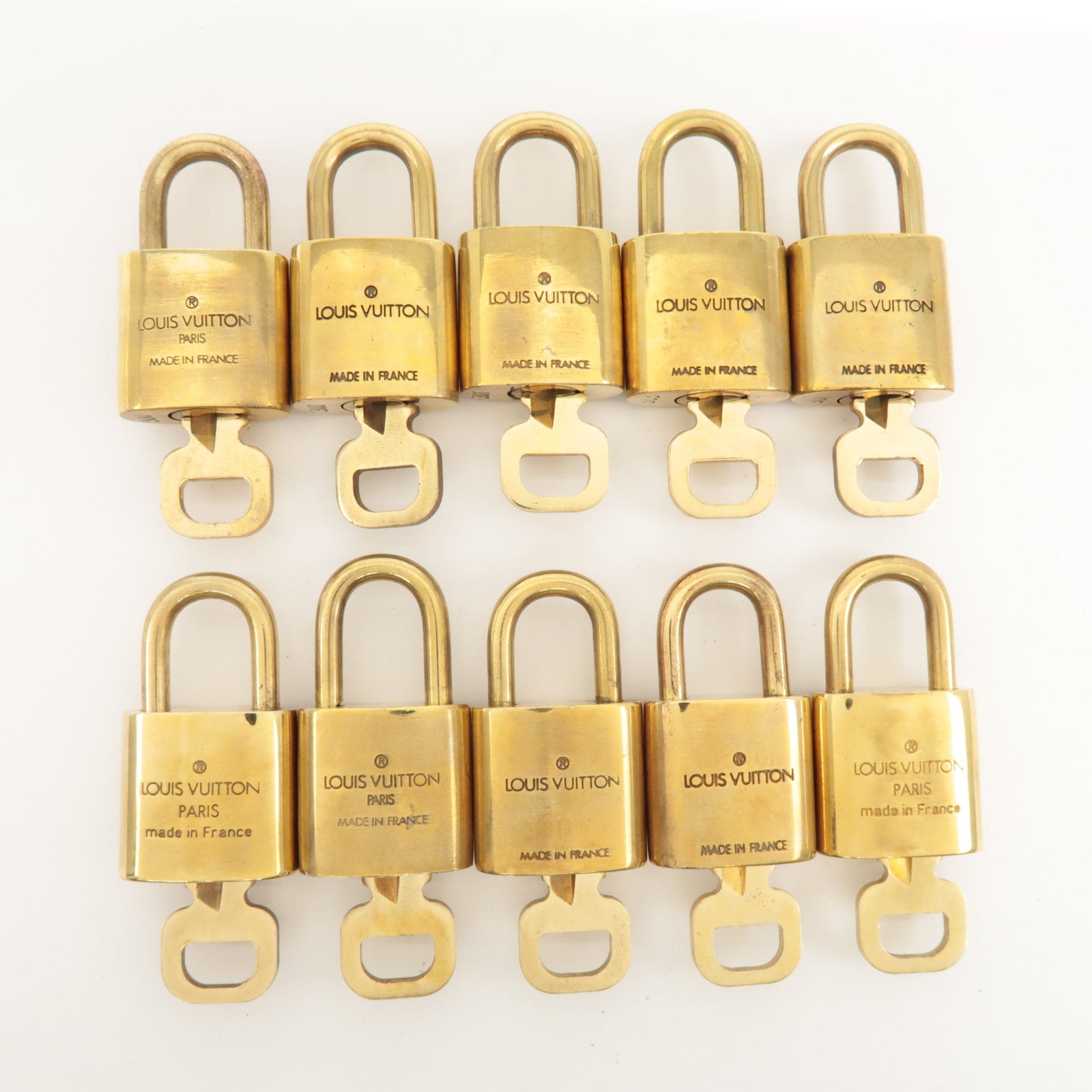 Louis Vuitton Set of 10 Lock & Key Cadena Key Lock Metal Gold Used