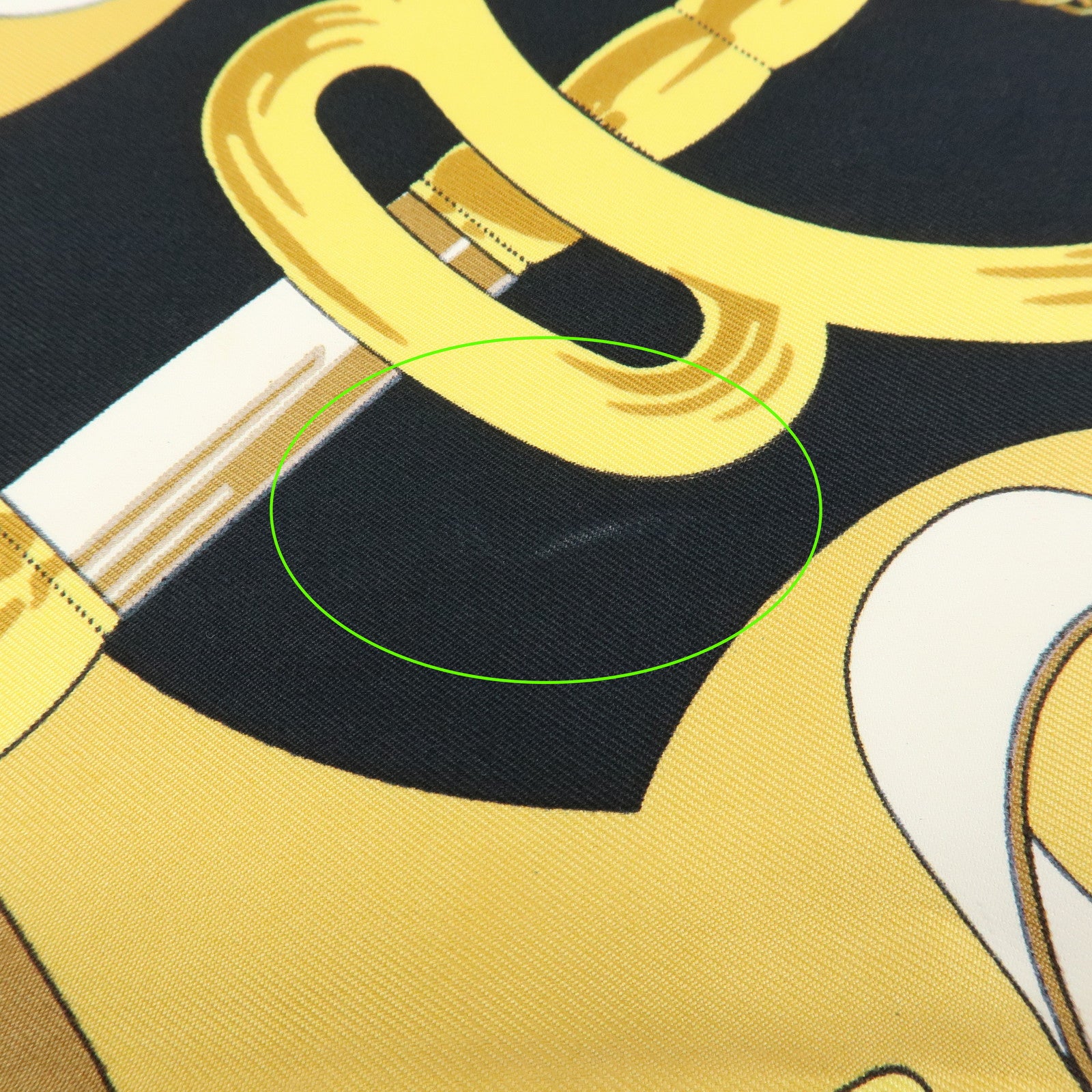 HERMES Carre 90 Silk 100% Eperon d'or Scarf White Navy