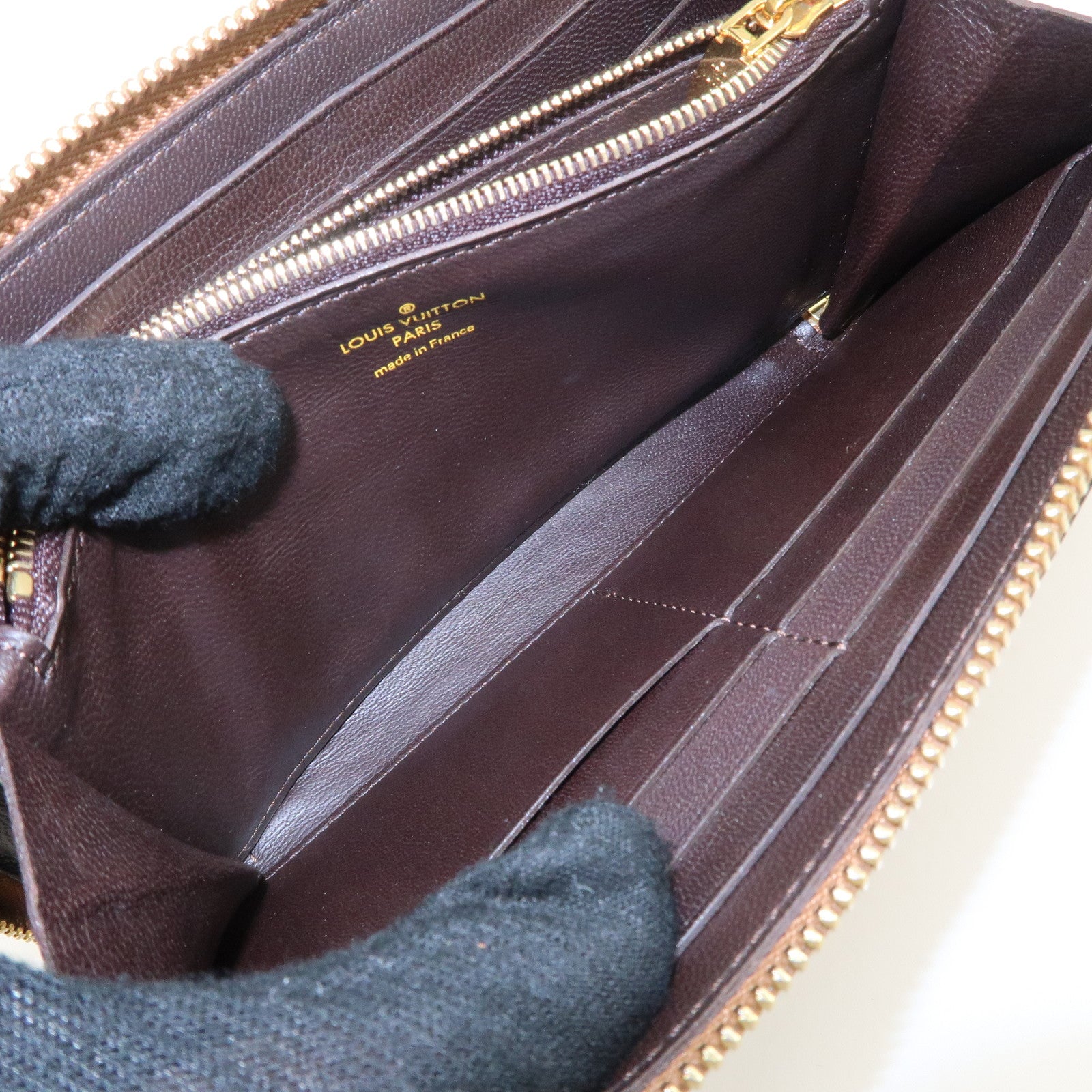 Louis Vuitton Parnassea Portefeuille Leather Round Zippy Wallet M58209 Used