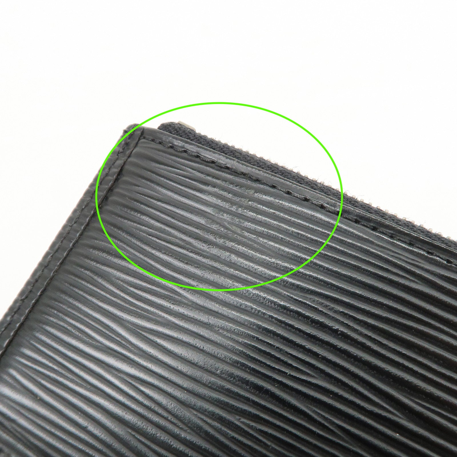 Louis Vuitton Epi Pochette Cles Coin Case Black Noir M63802
