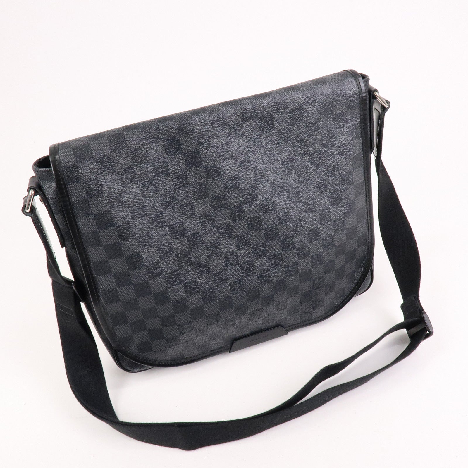 Louis Vuitton Damier Graphite Daniel MM Shoulder Bag N58029