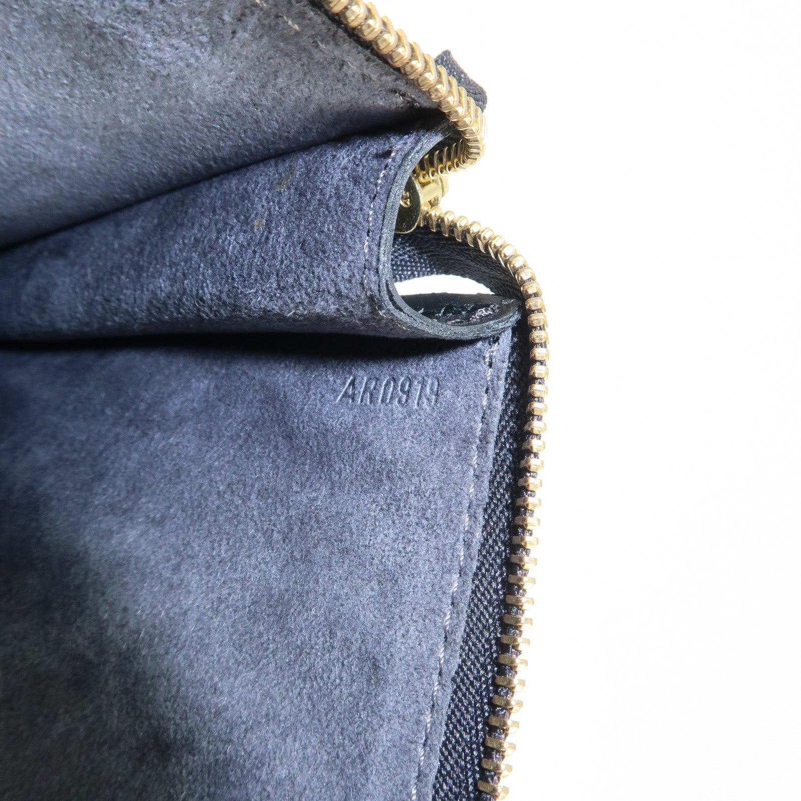 Louis Vuitton Epi Pochette Accessoires Pouch Noir Black M52982