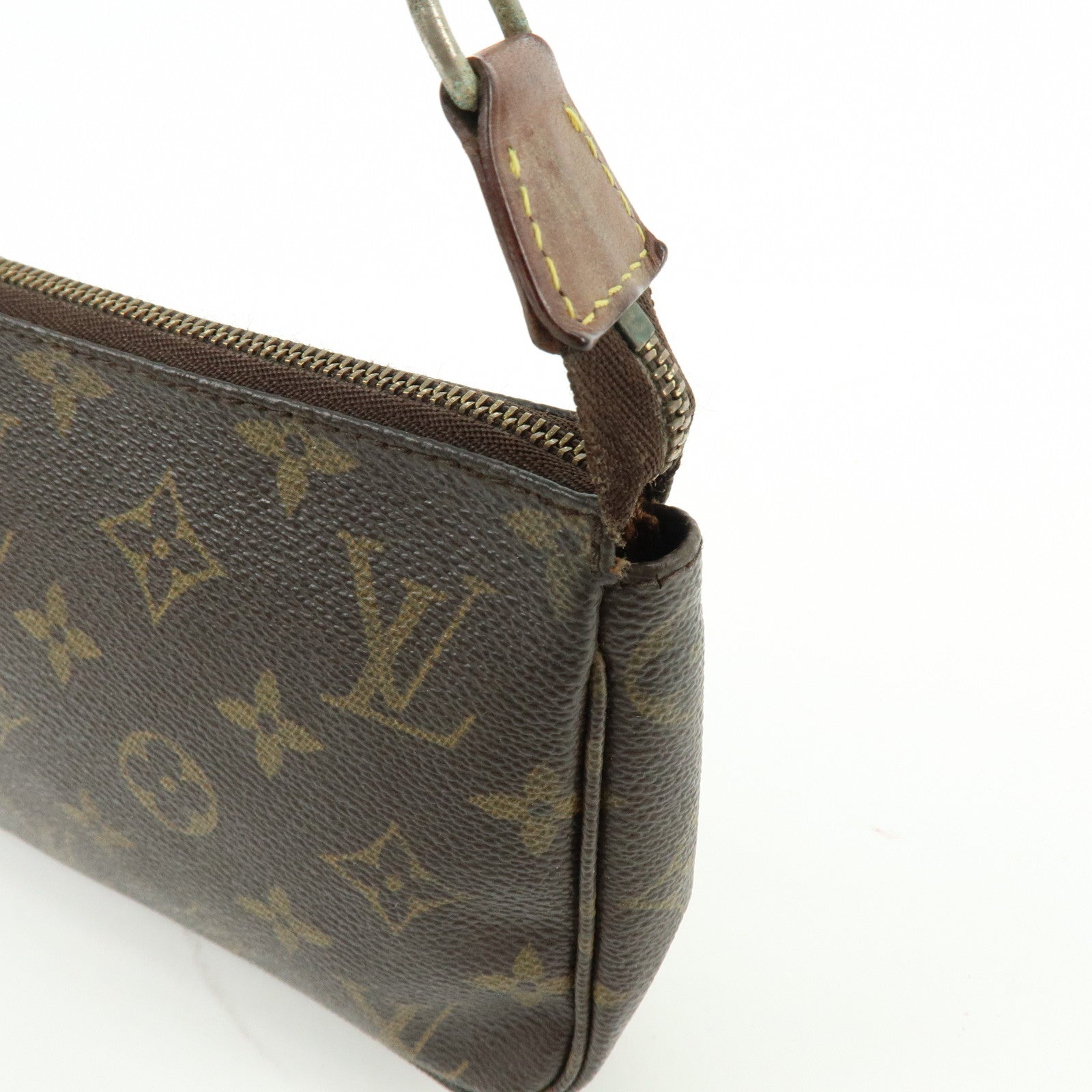 Louis Vuitton Monogram Pochette Accessoires Pouch Hand Bag M51980