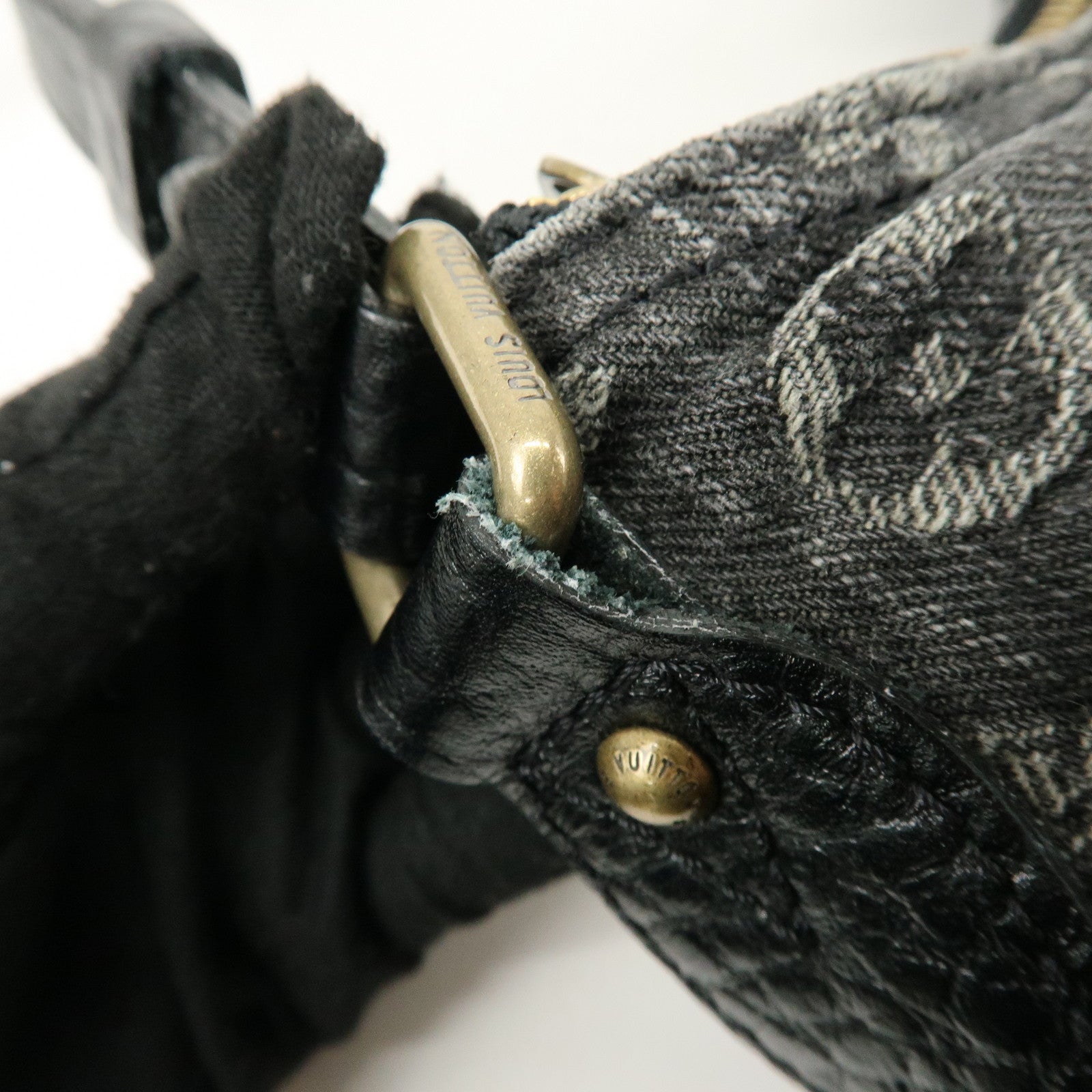 Louis Vuitton Monogram Denim Slightly Shoulder Bag Noir M95835
