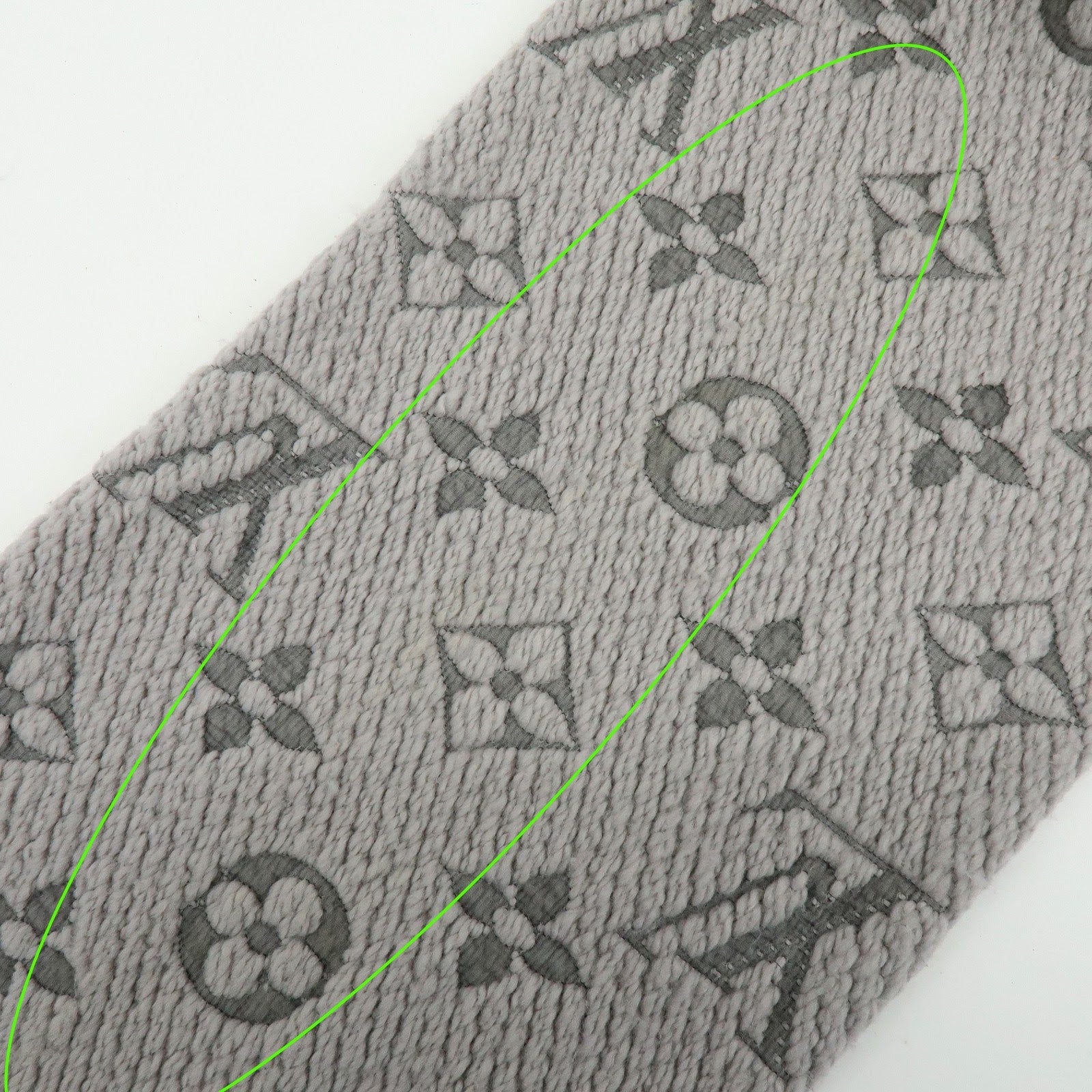 Louis Vuitton Monogram Escharp Logomania Scarf Gris Perle M74742