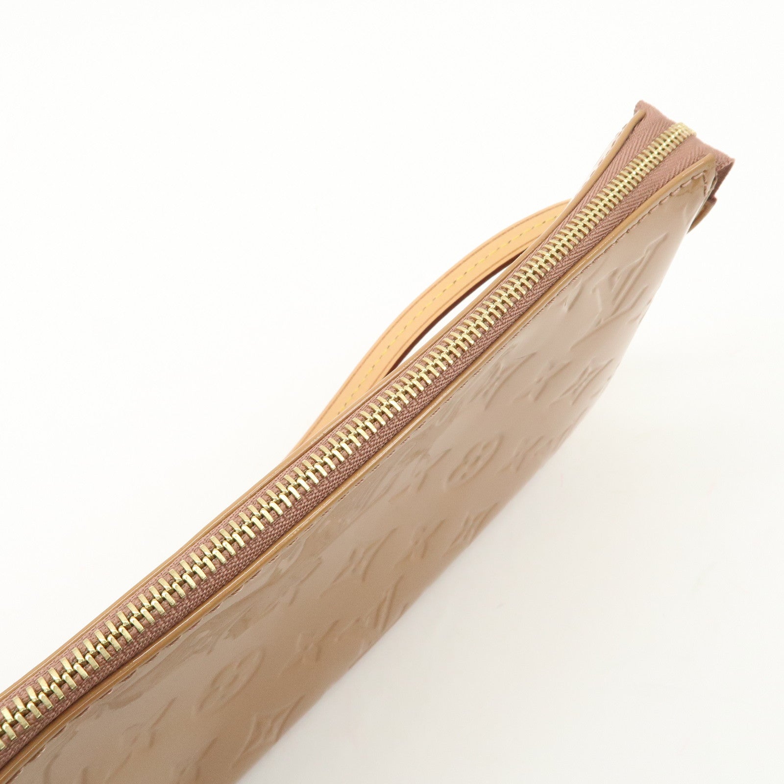 Louis Vuitton Monogram Vernis Pochette Accessoires Pouch M91575