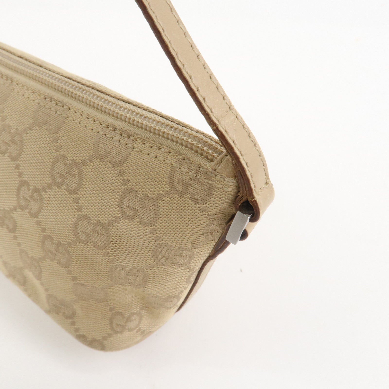 GUCCI Boat Bag GG Canvas Leather Hand Bag Pouch Beige 07198