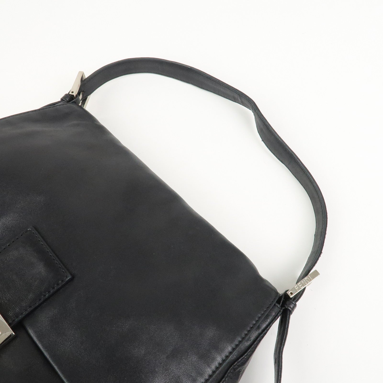 FENDI Mamma Baguette Leather Shoulder Bag Hand Bag Black 26325