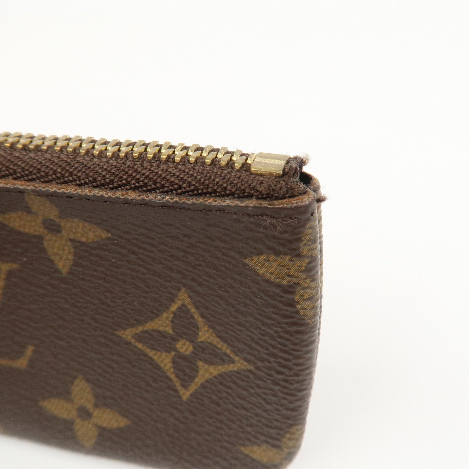 Louis Vuitton Monogram Pochette Cles Coin Case Key Case M62650