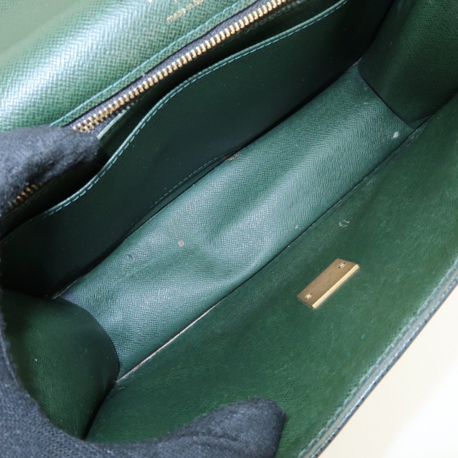 Louis Vuitton Taiga Leather Selenga Clutch Bag Epicea M30784 Used