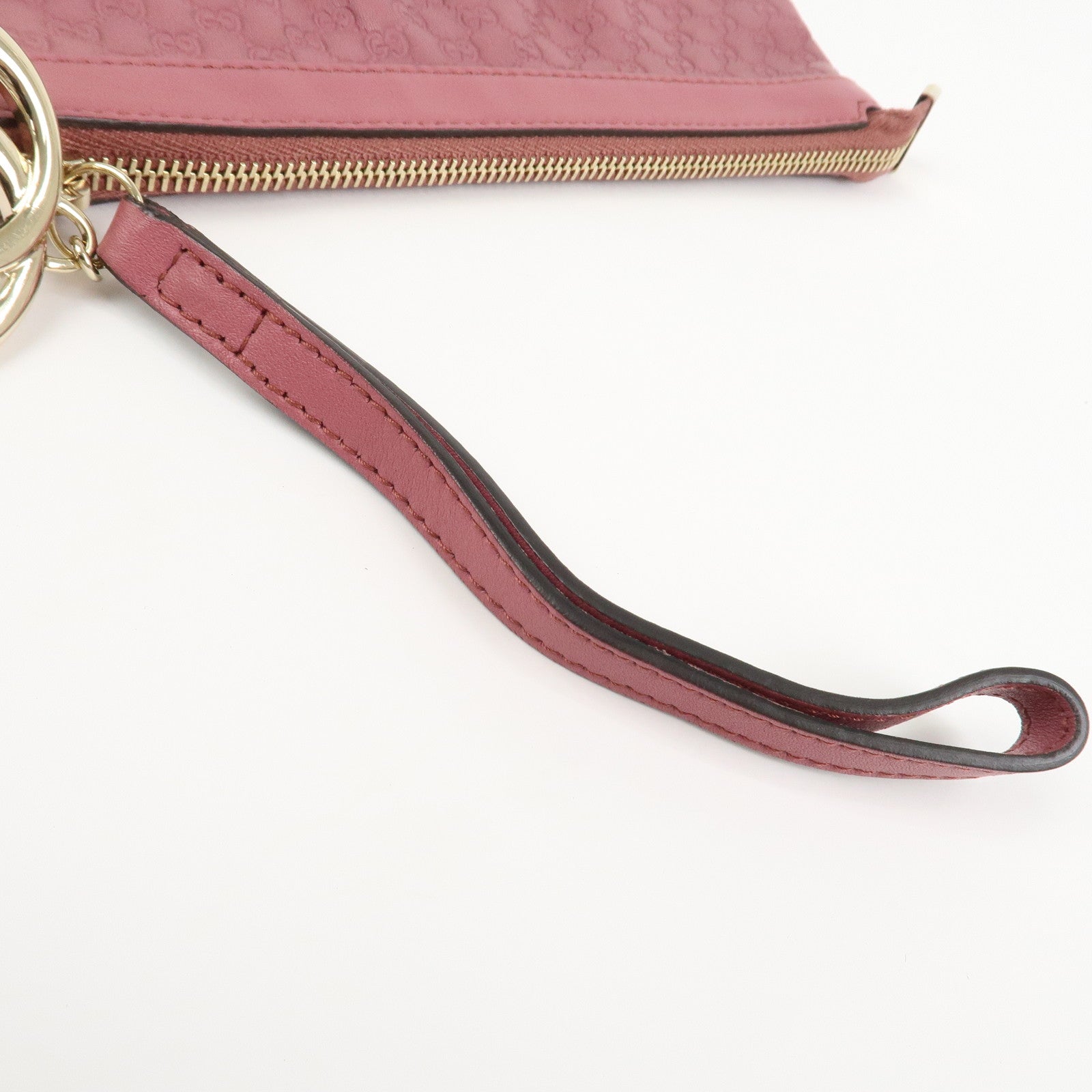 GUCCI Interlocking G Micro Guccissima Leather Pouch Pink 212203