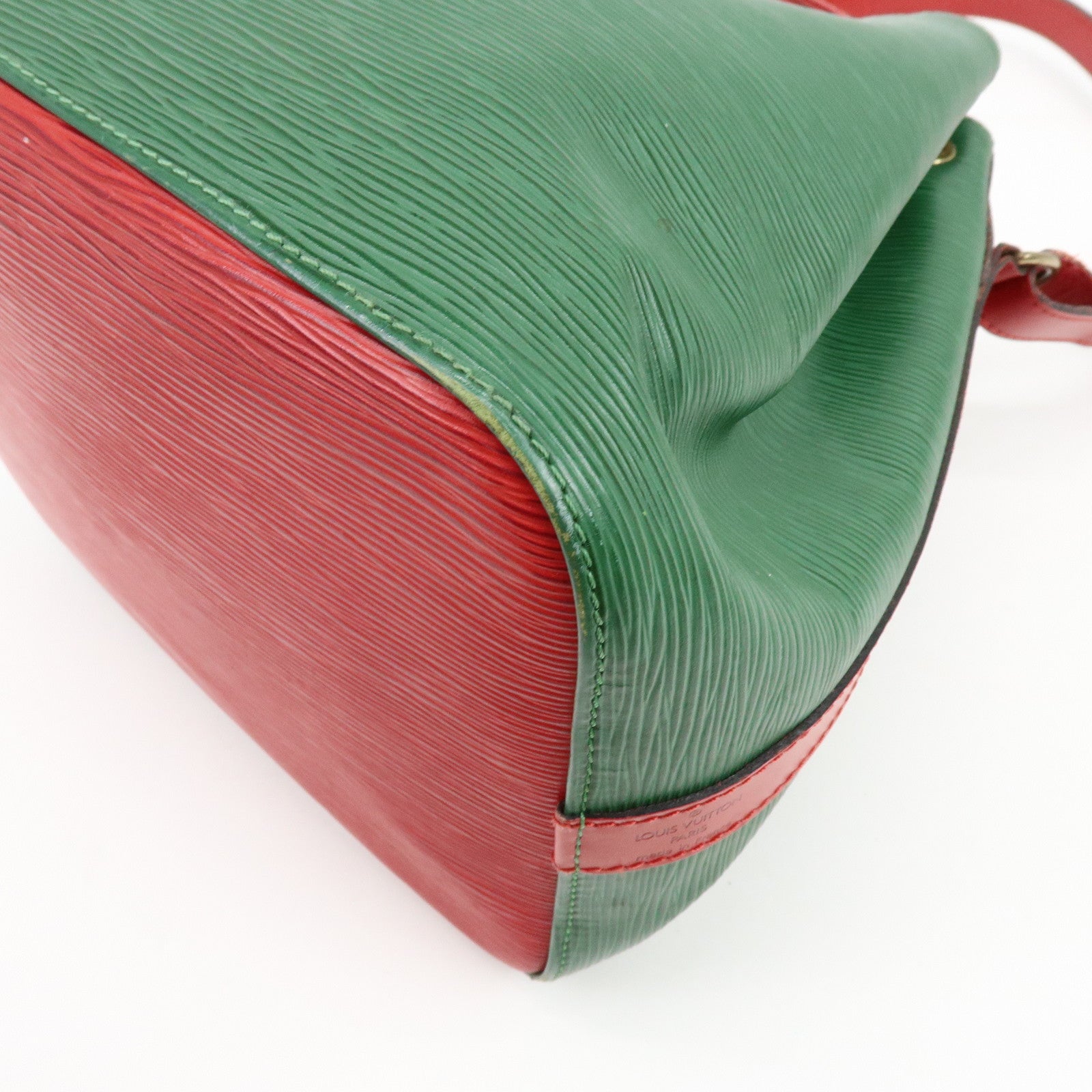 Louis Vuitton Epi Petit Noe Shoulder Bag Green Red M44147