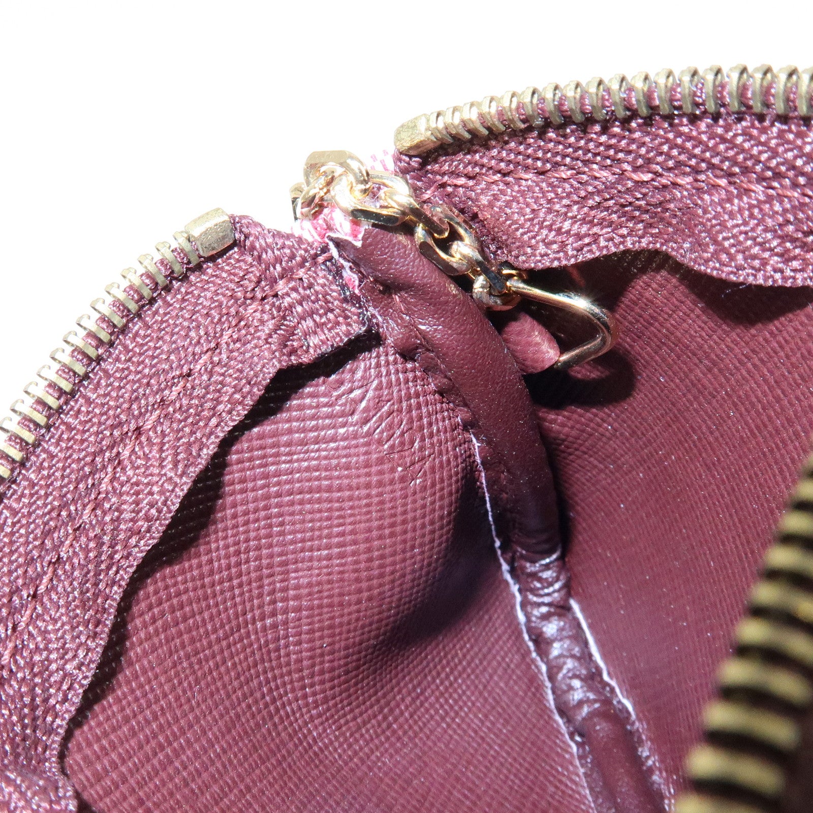 Louis Vuitton Monogram Mini Pochette Cles Coin Case Cerise M92238