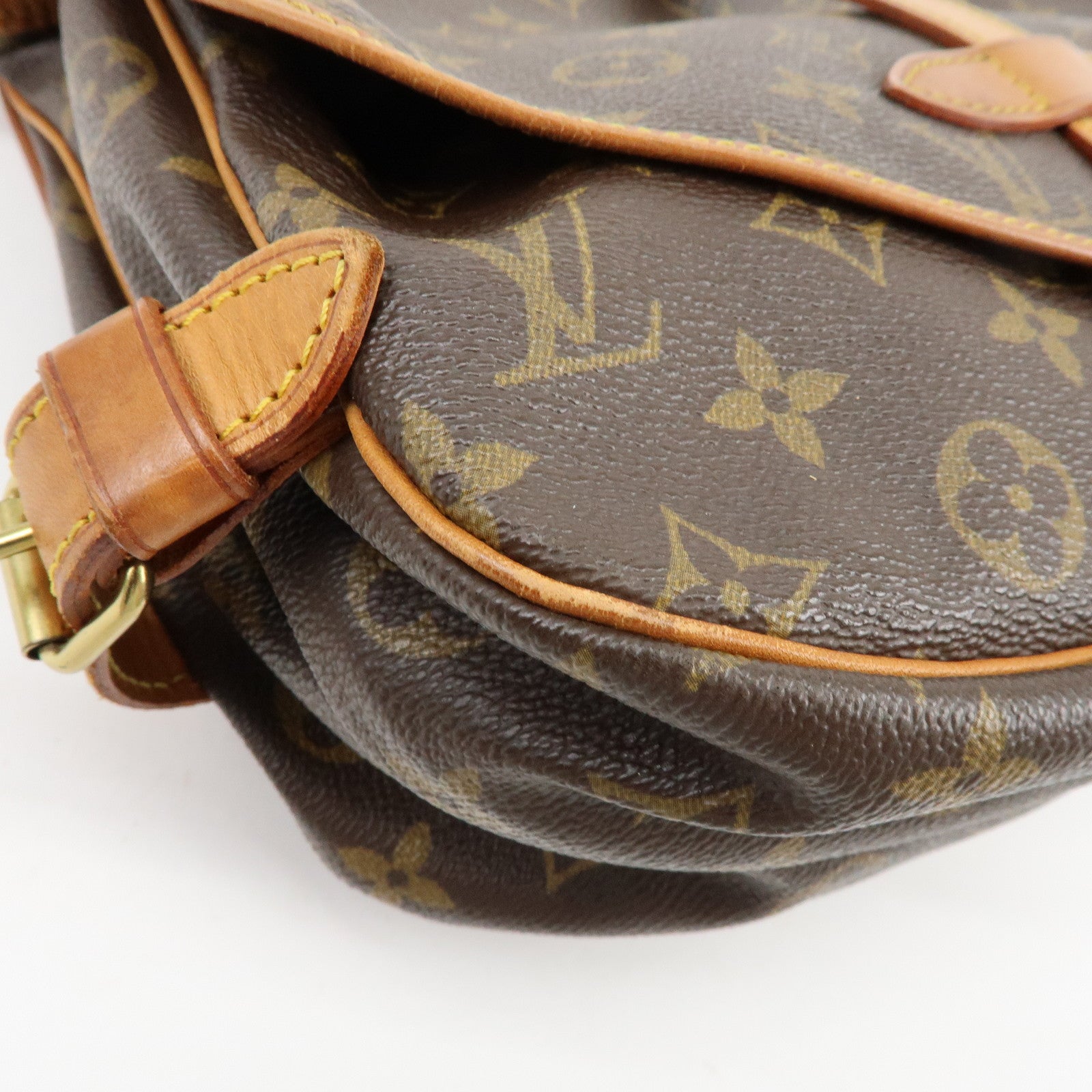 Louis Vuitton Monogram Saumur 30 Canvas Shoulder Bag Brown M42256