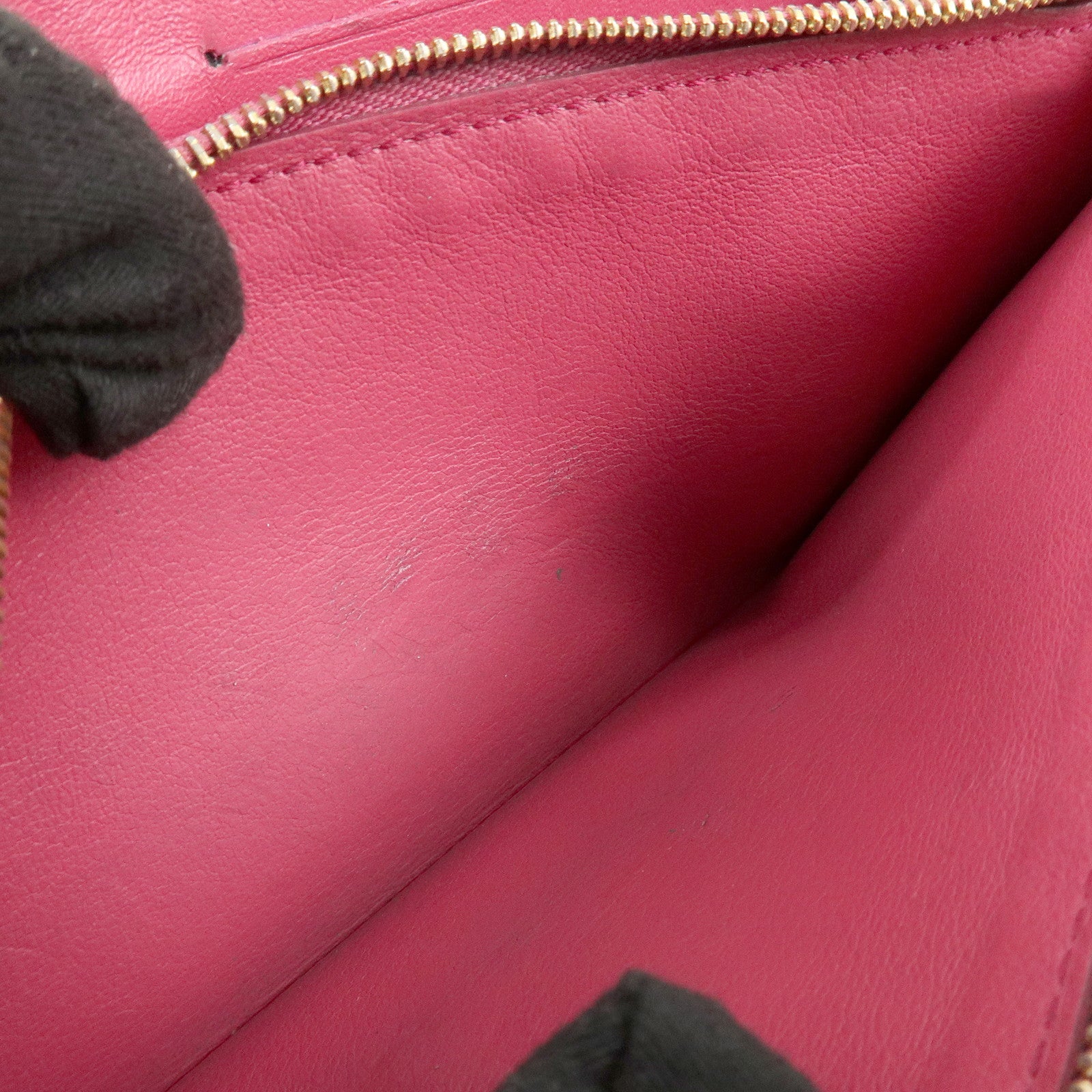 Louis Vuitton Portofoille Capucines Torillon Leather Wallet M61248 Used