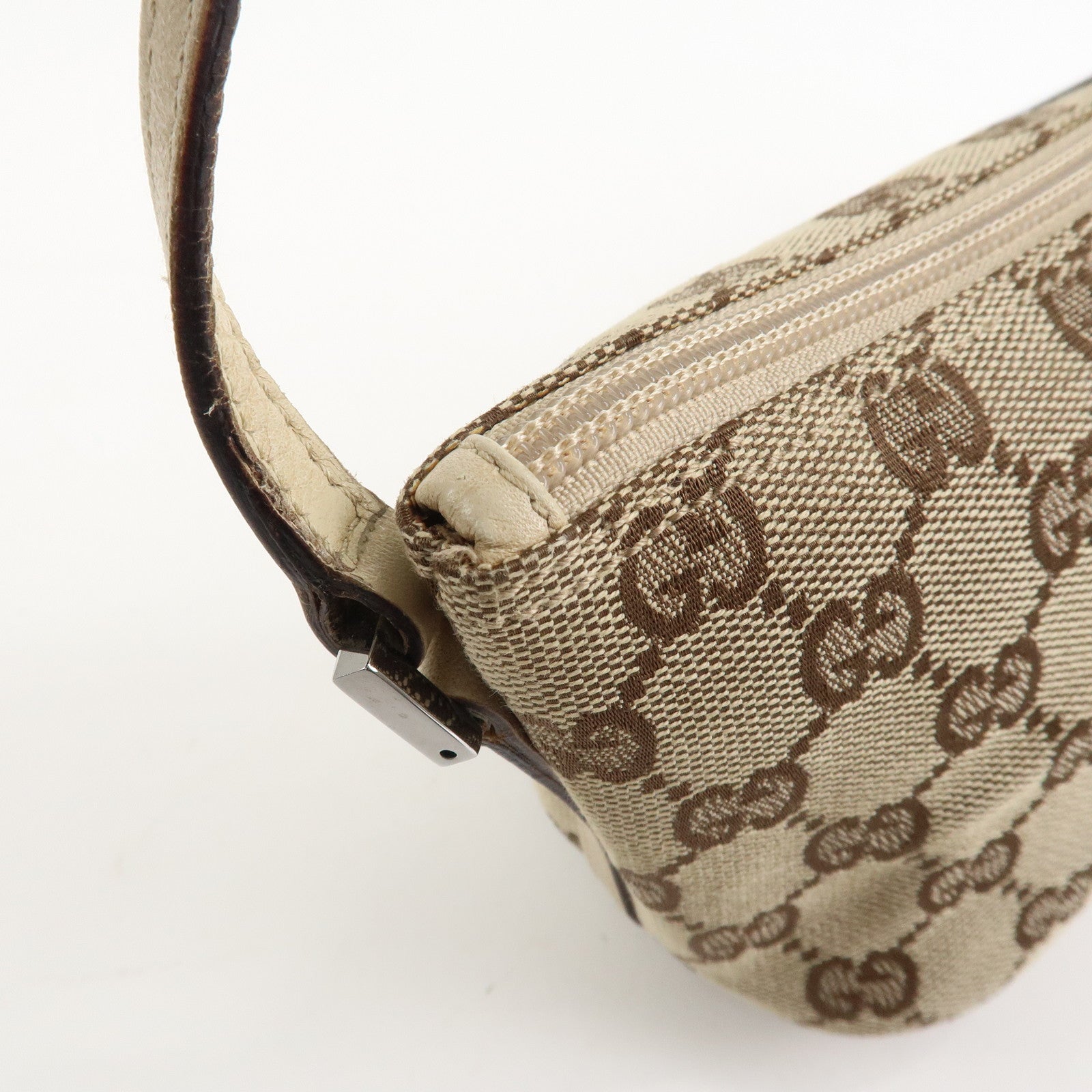 GUCCI Boat Bag GG Canvas Leather Hand Bag Pouch Beige Brown 07198