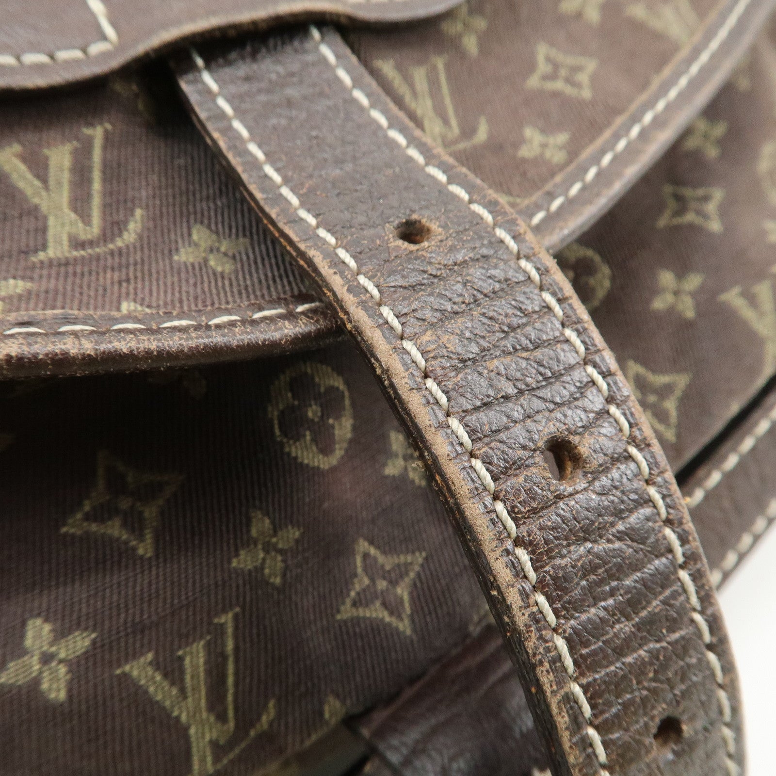 Louis Vuitton Monogram Mini Lin Saumur 30 Shoulder Bag Ebene M95227