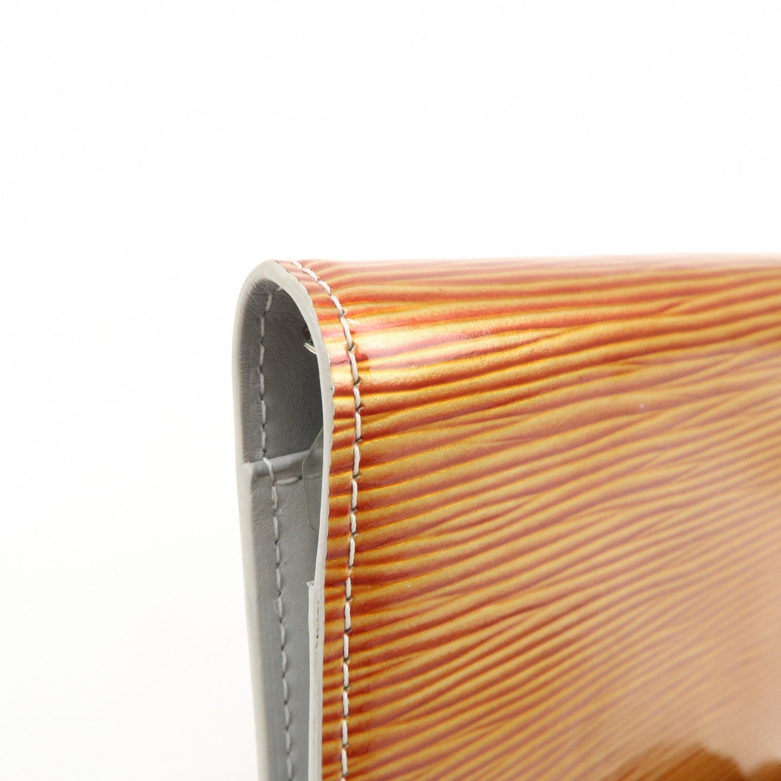 Louis Vuitton Cyber Epi Agenda PM Day Meets Night Planner M99081