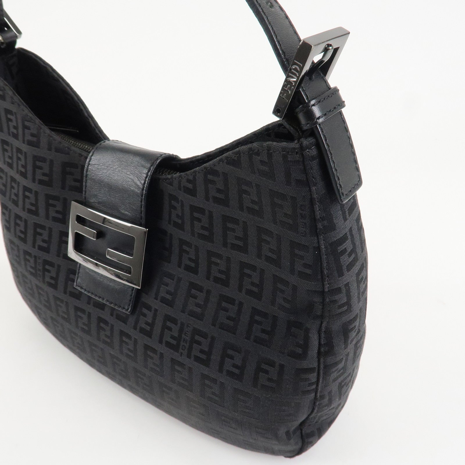 FENDI Zucchino Leather Canvas Shoulder Bag Black Used