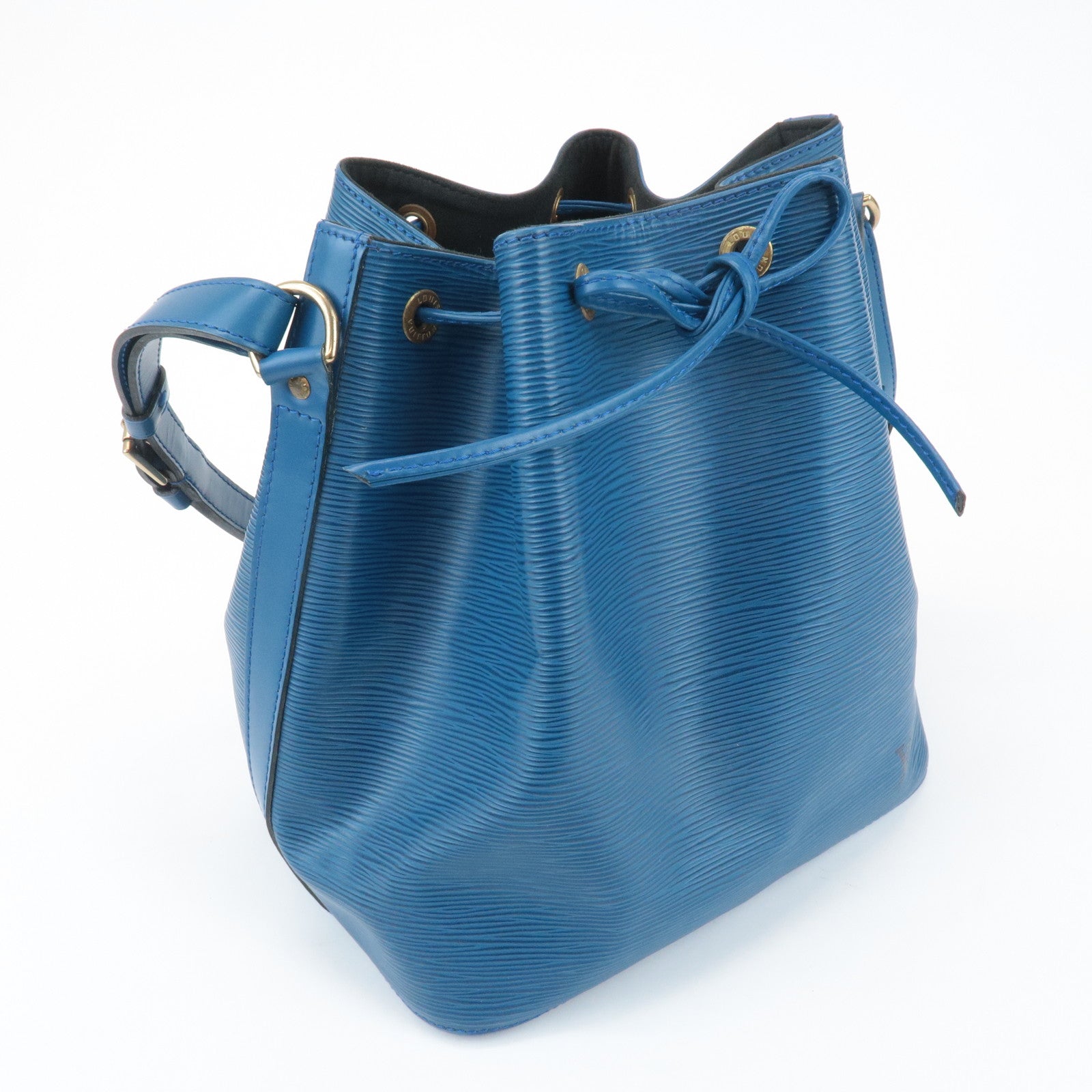 Louis Vuitton Epi Petit Noe Shoulder Bag Toledo Blue M44105