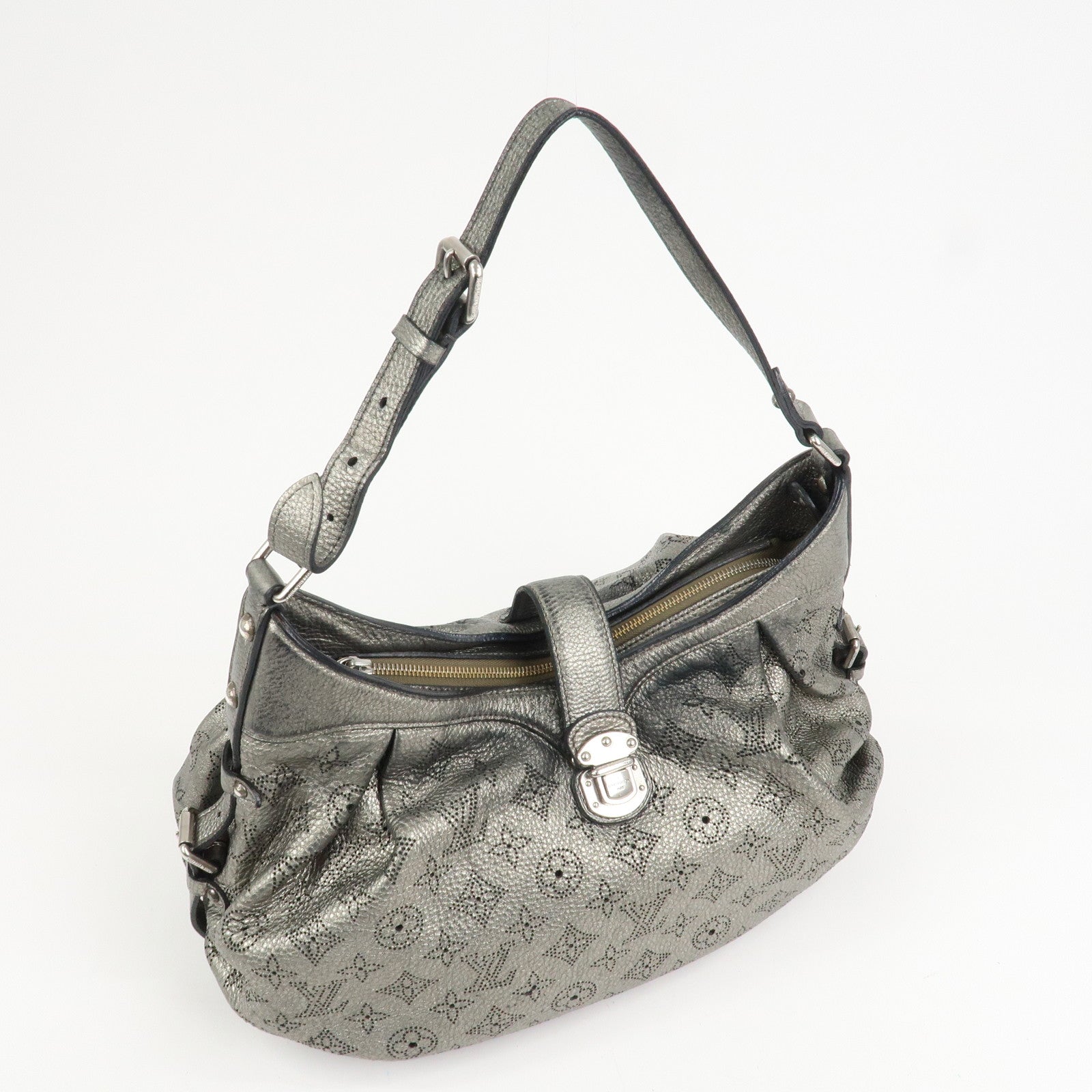 Louis Vuitton Monogram Mahina XS Shoulder Bag Argent M95718