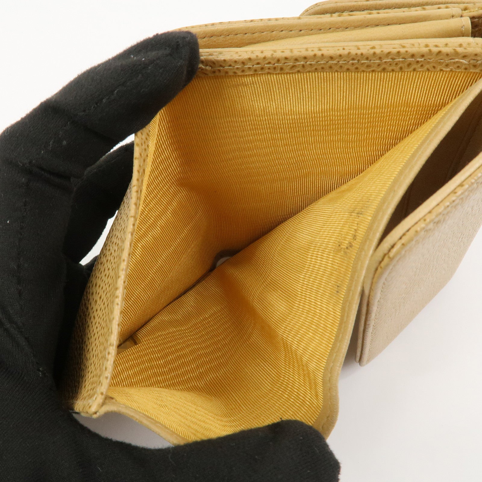 CHANEL COCO Mark Caviarskin Compact Bi-fold Wallet Beige