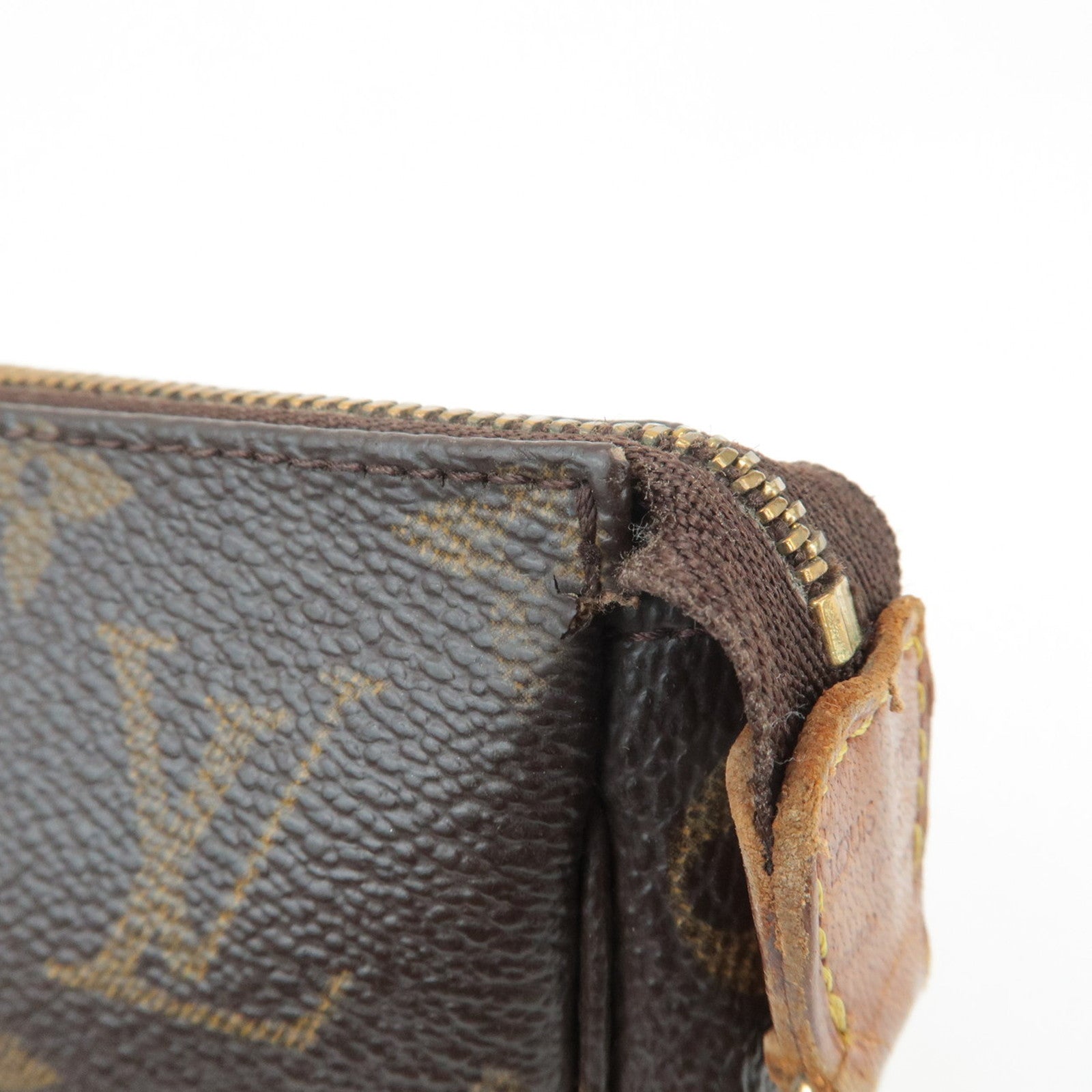 Louis Vuitton Monogram Pochette Accessoires Hand Bag Brown M51980