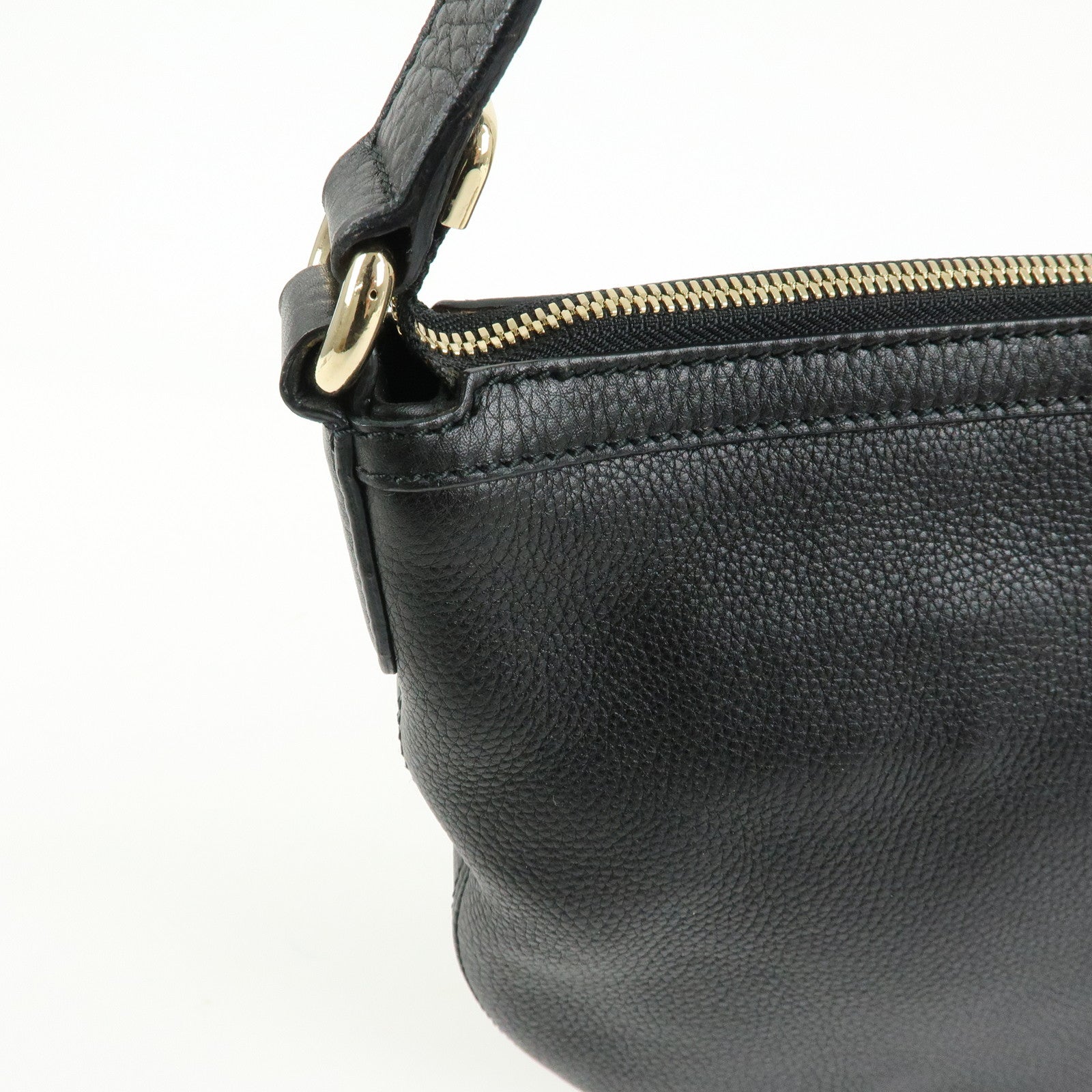 GUCCI SOHO Interlocking G Leather Shoulder Bag Black 308361