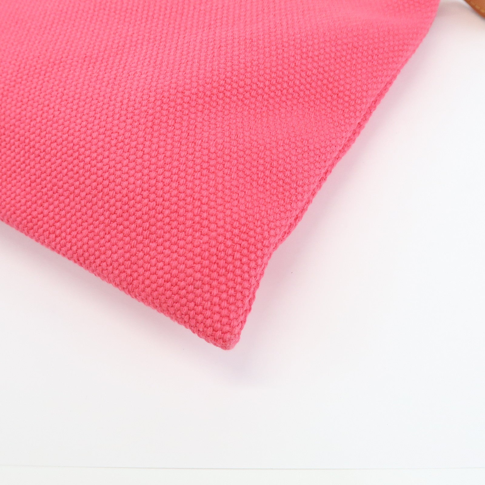 Louis Vuitton Antigua Canvas Pochette Plate GM M40065 Rose M40065