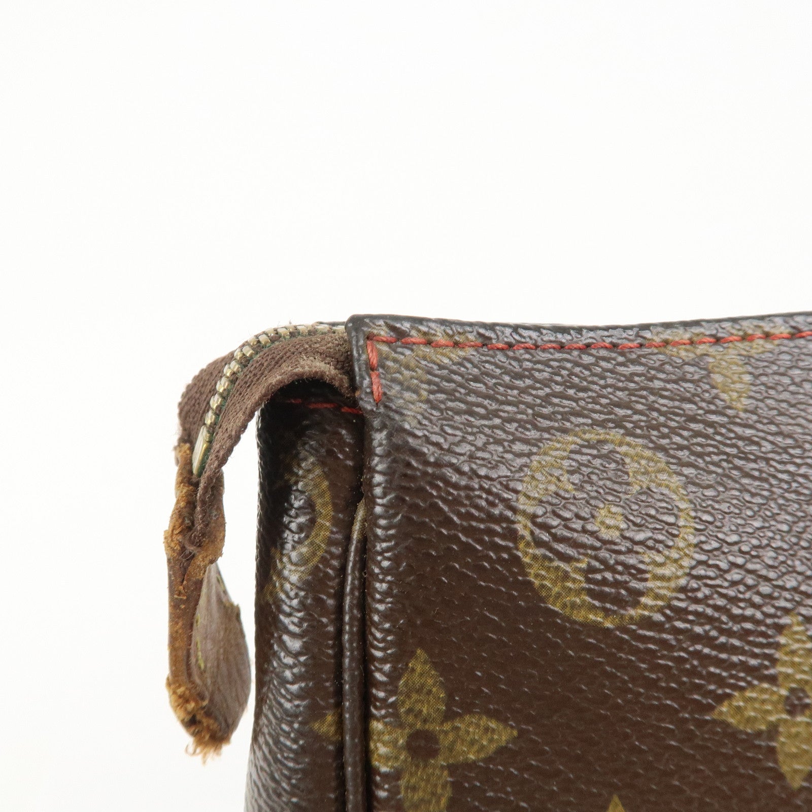 Louis Vuitton Monogram Cherry Pochette Accessoires Pouch M95008