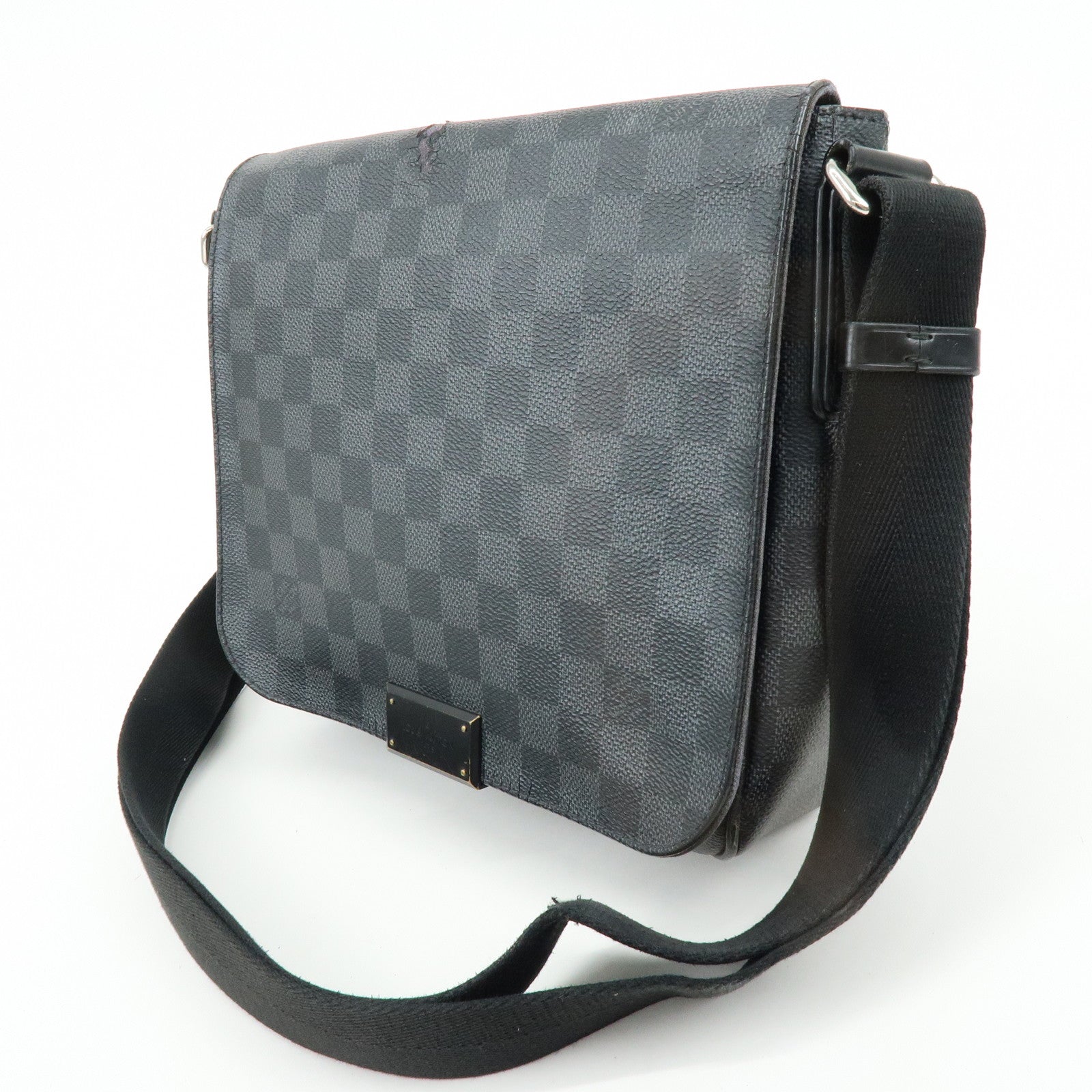 Louis Vuitton Damier Graphite District PM Shoulder Bag Noir N41260