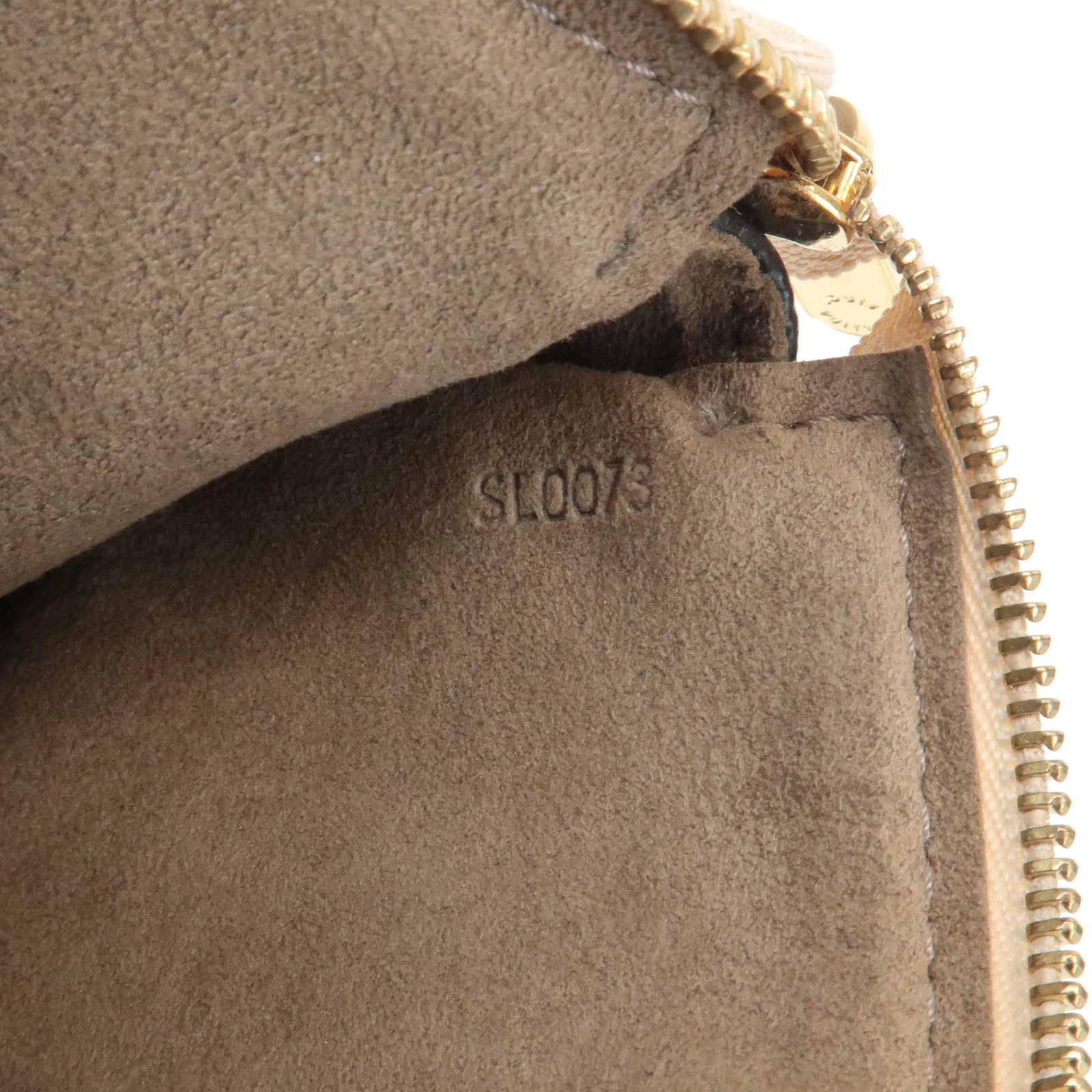 Louis Vuitton Monogram Multicolor Pochette Accessoires Noir M92648