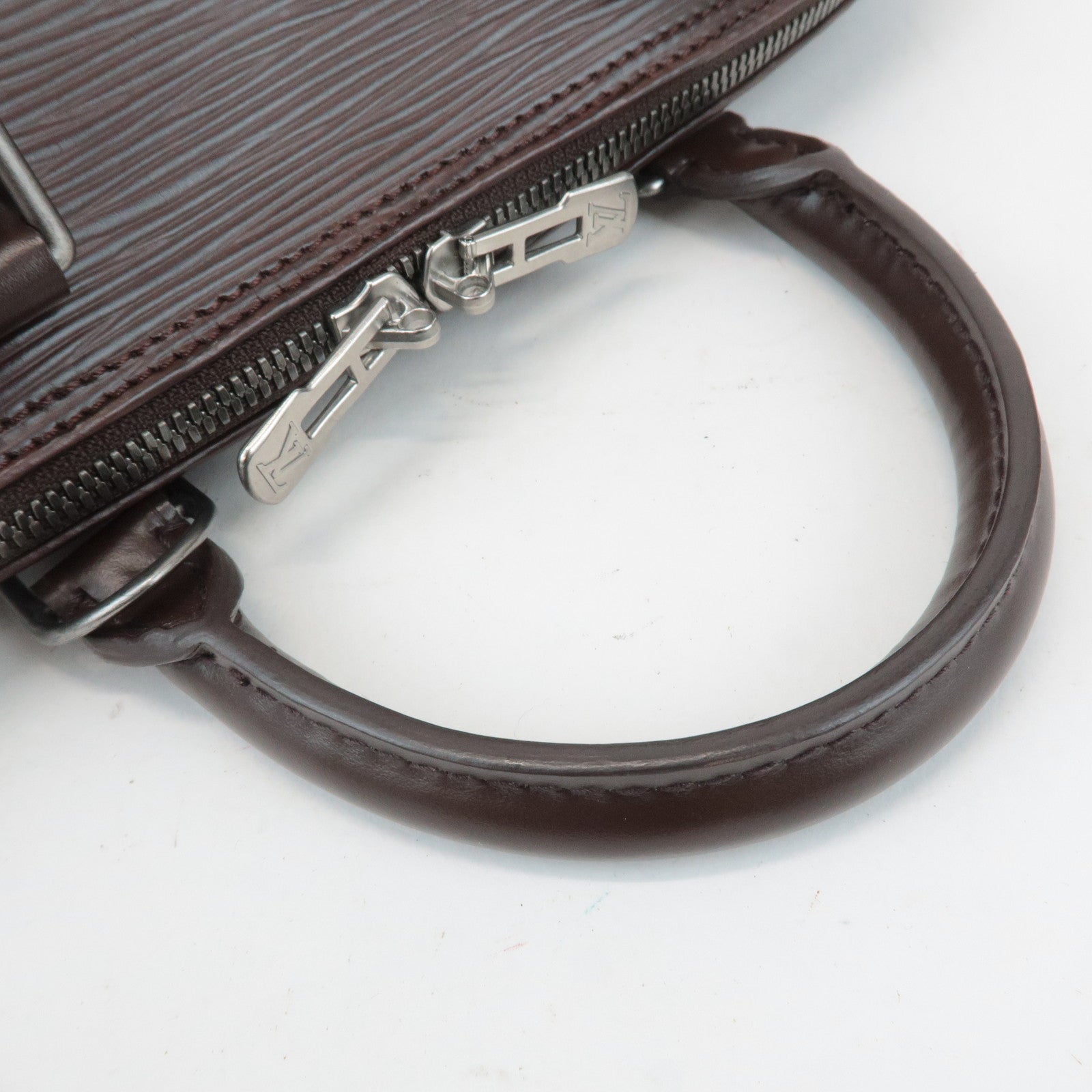 Louis Vuitton Epi Leather Alma PM Hand Bag Mocha Brown M5214D Used